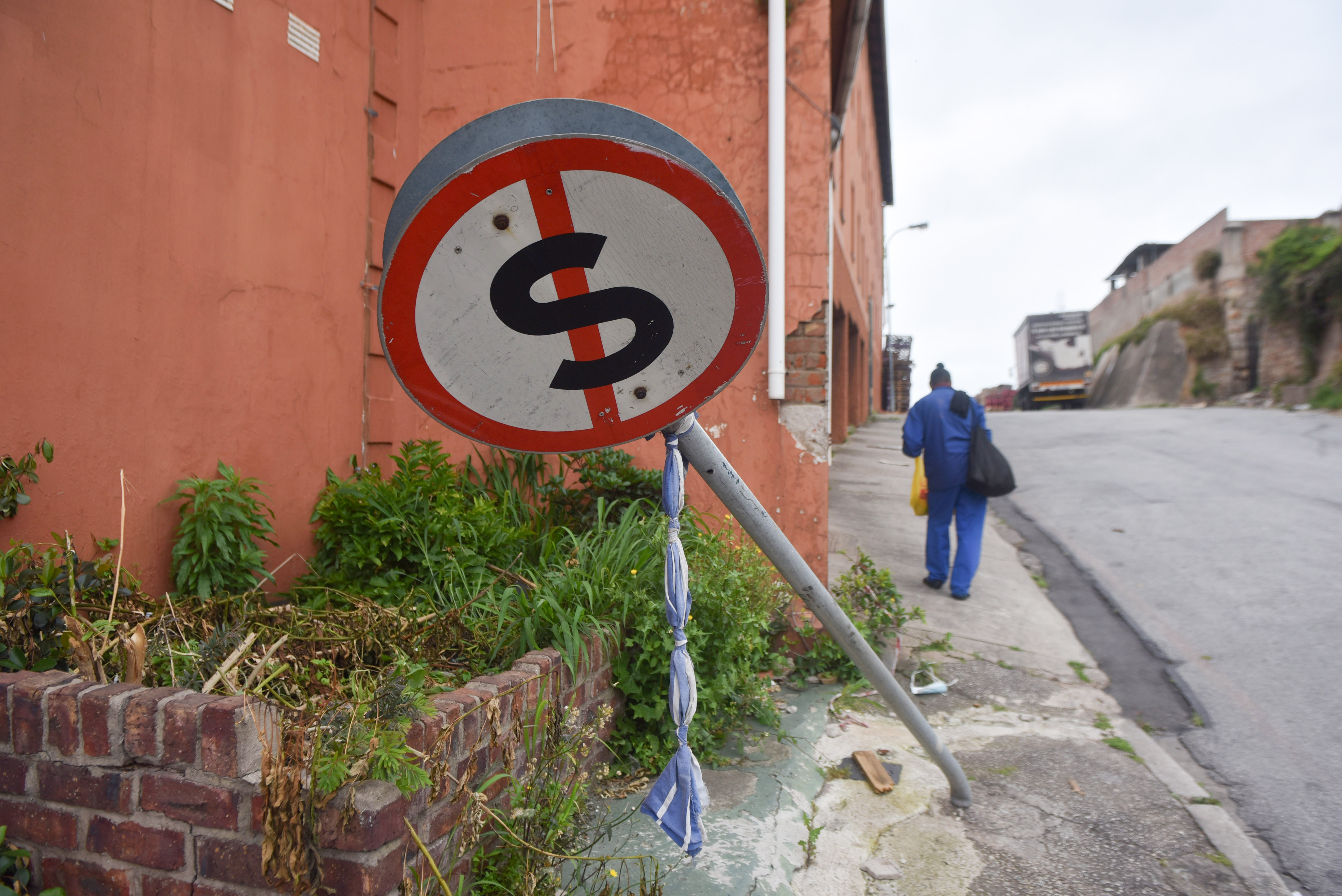 Nelson Mandela Bay metro runs up a loss of R1.58bn — and hasn't even paid its phone bill