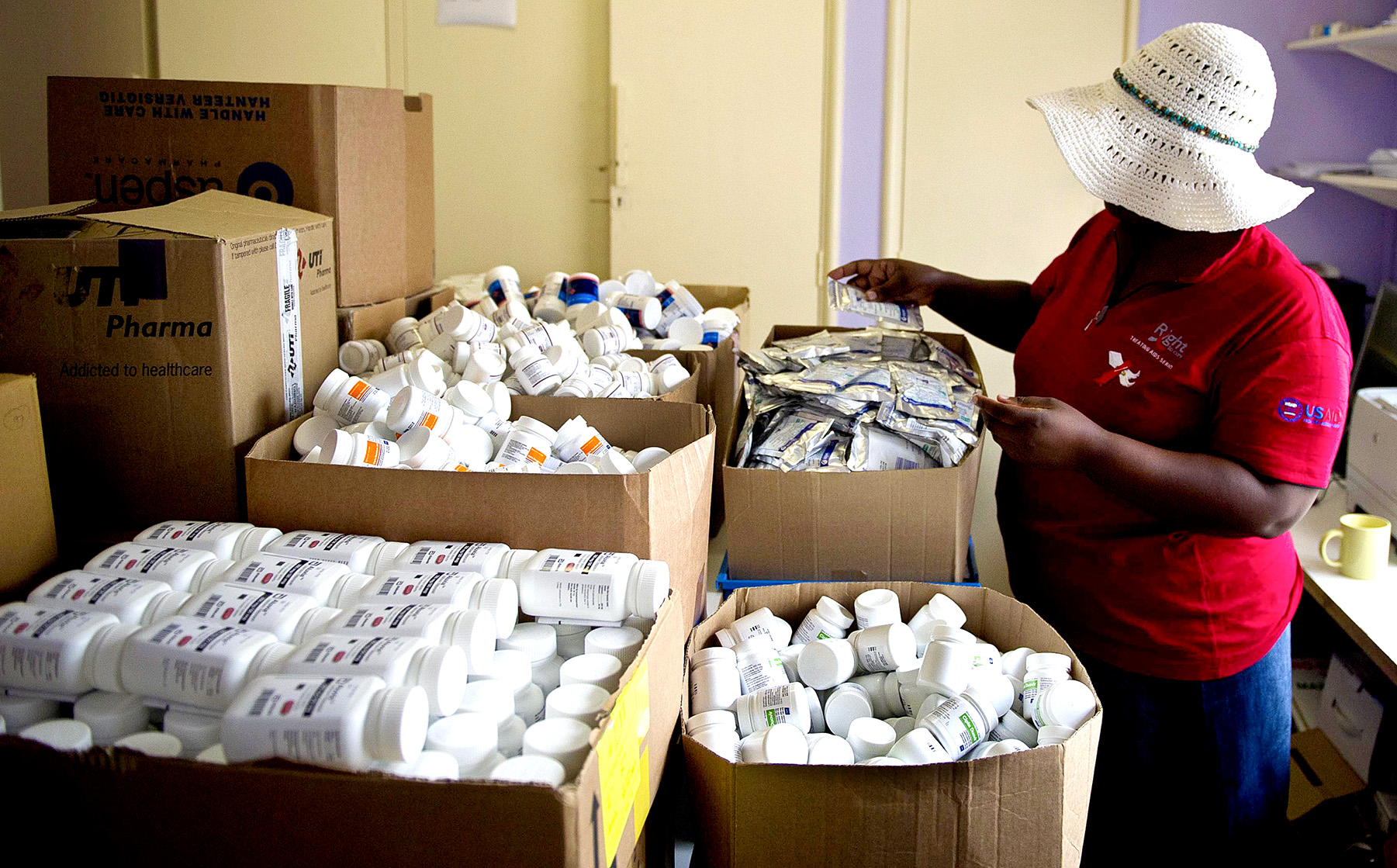 Ritshidze report spotlights ‘system-wide slide’ in basics for health facility standards after Pepfar cuts