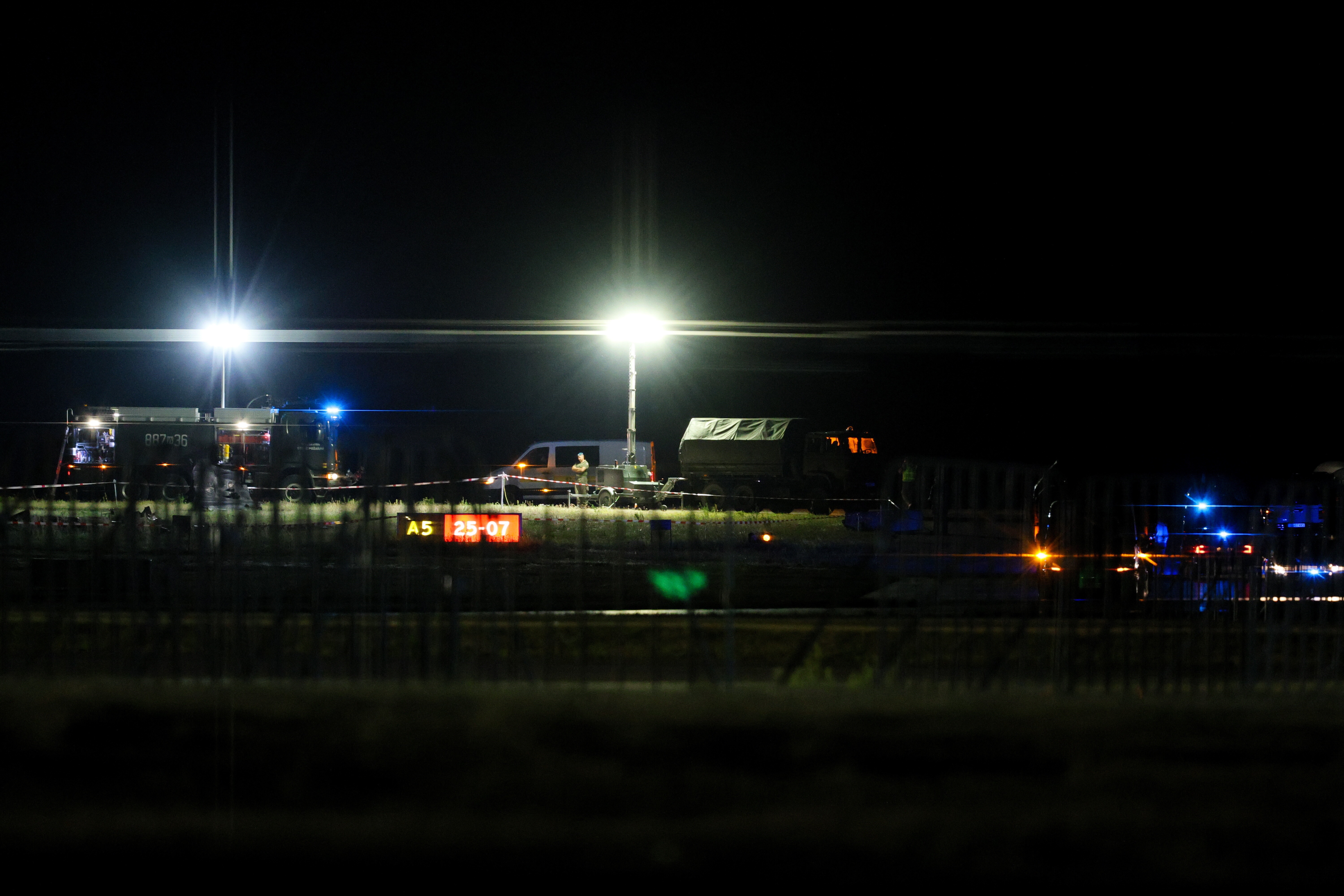 F-16 fighter jet pilot dies during air show training in Poland