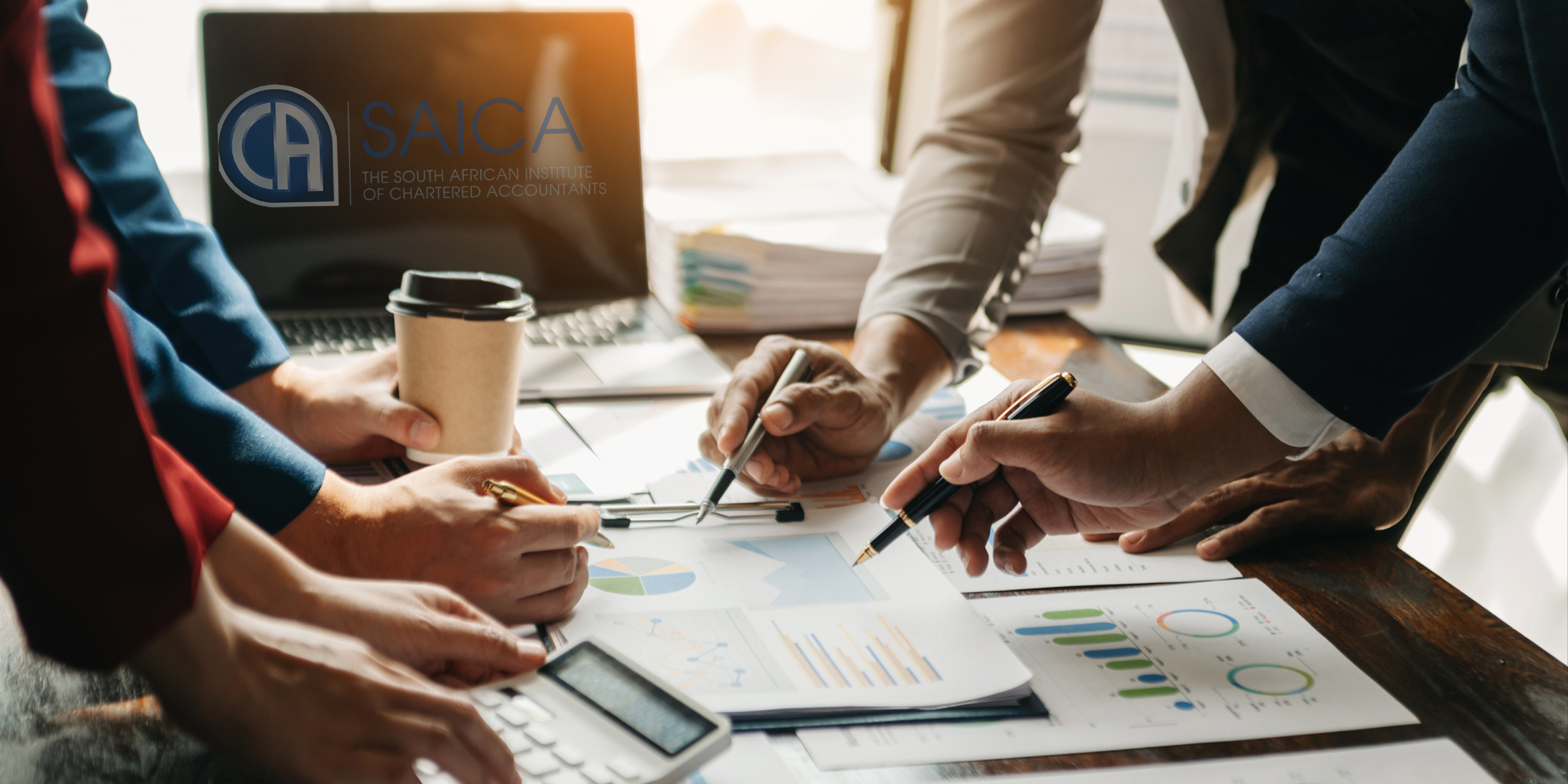 Illustrative image | Accountants  analysing financial statements. (Photo: iStock) | Saica logo. (Photo: X)