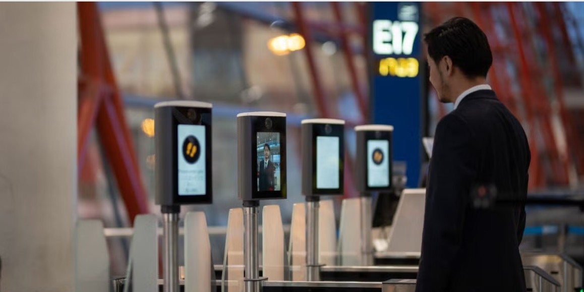 airport biometric