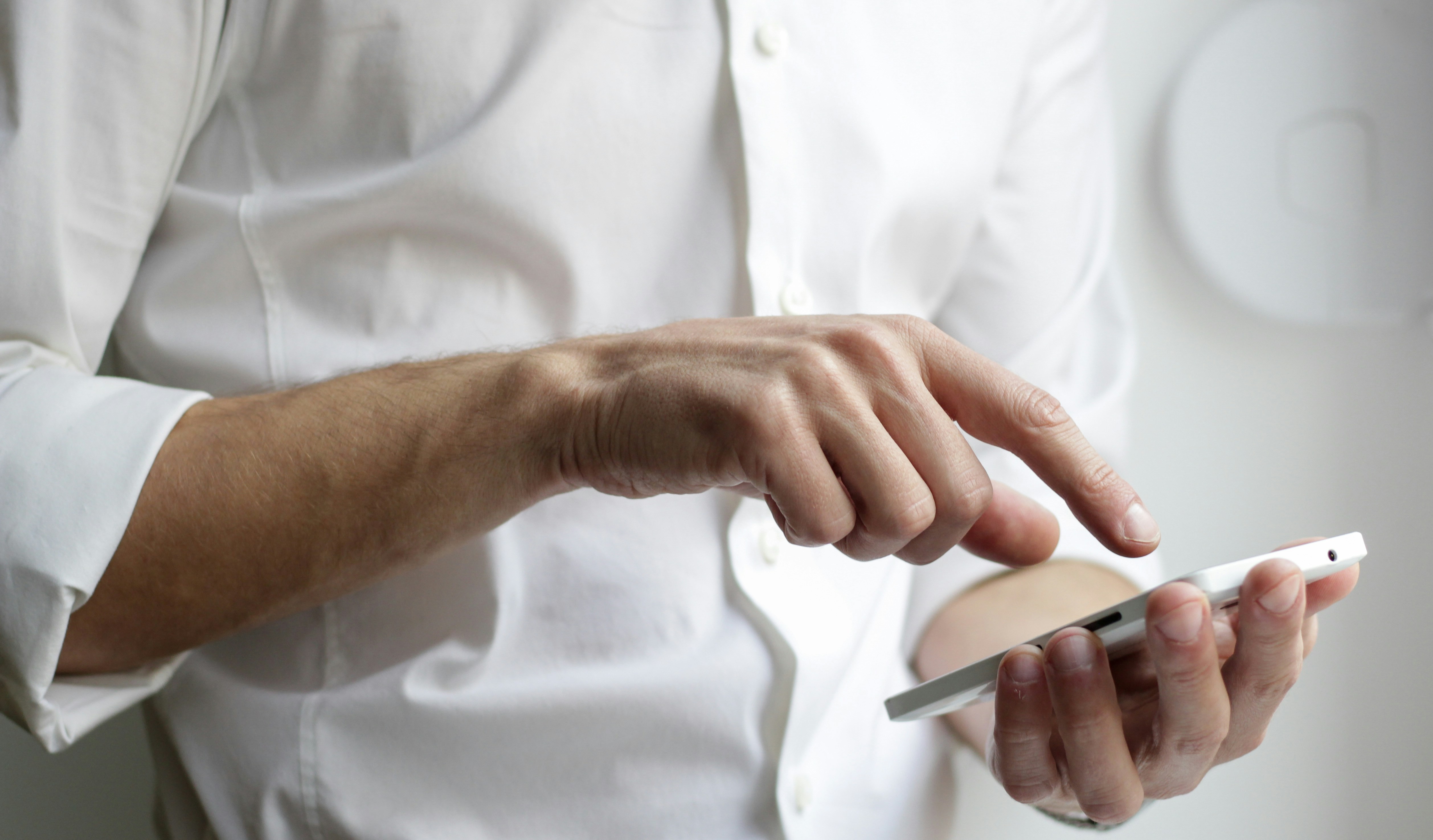 Scrolling on the toilet increases your risk of haemorrhoids, new study shows