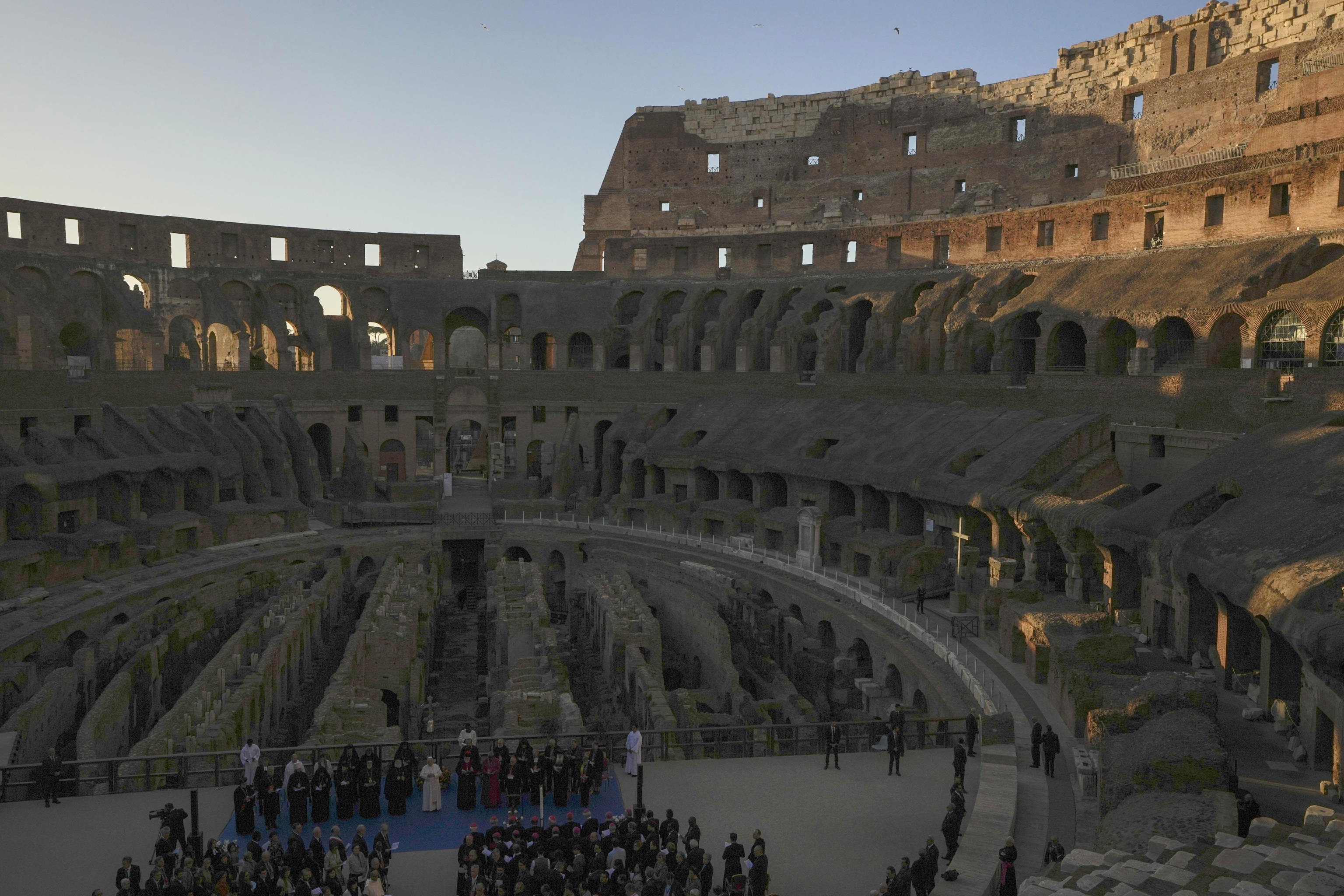 Worker trapped under collapsed medieval tower in Rome dies