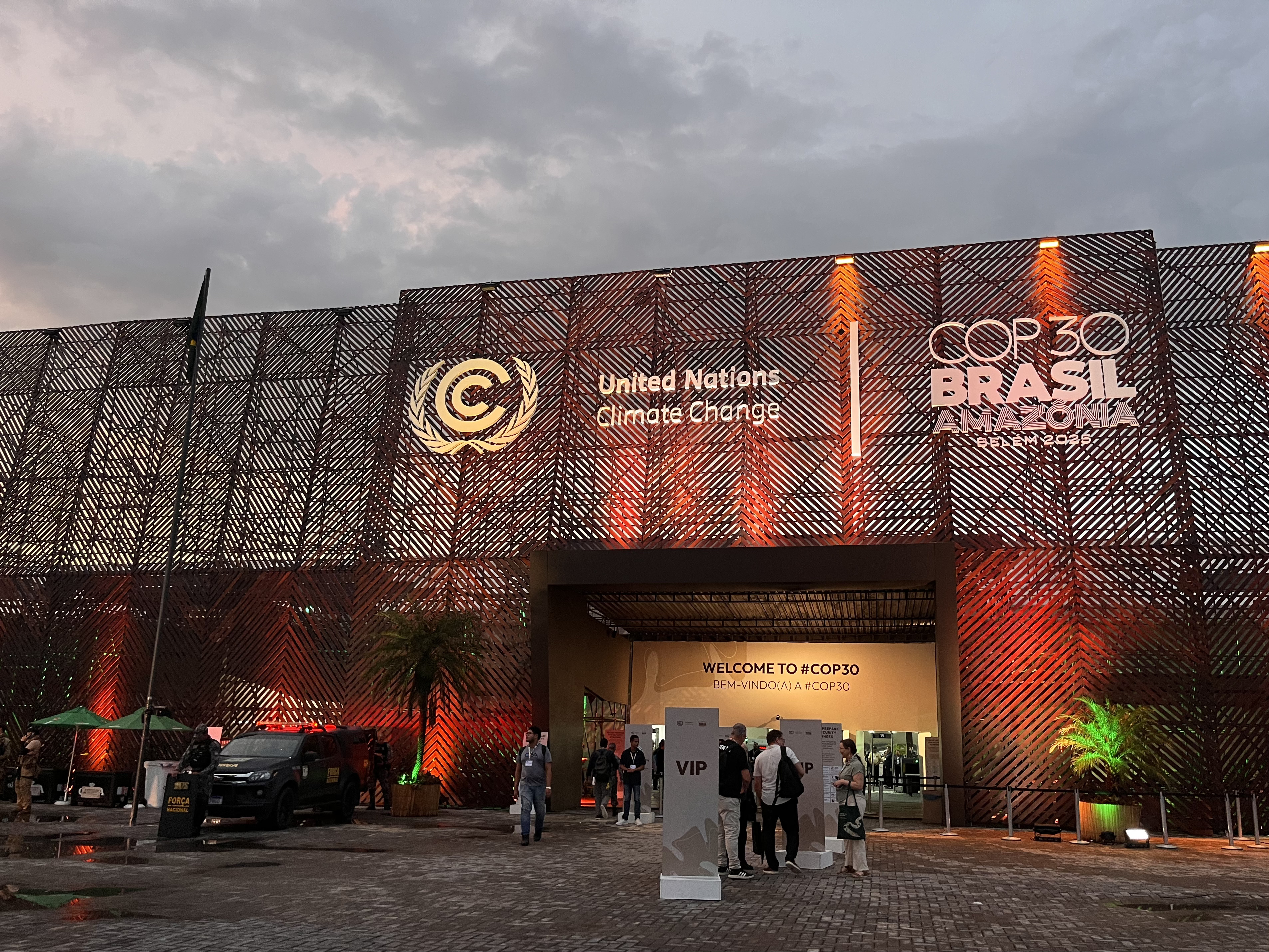 Fire disrupts COP30 climate talks as UN chief urges deal