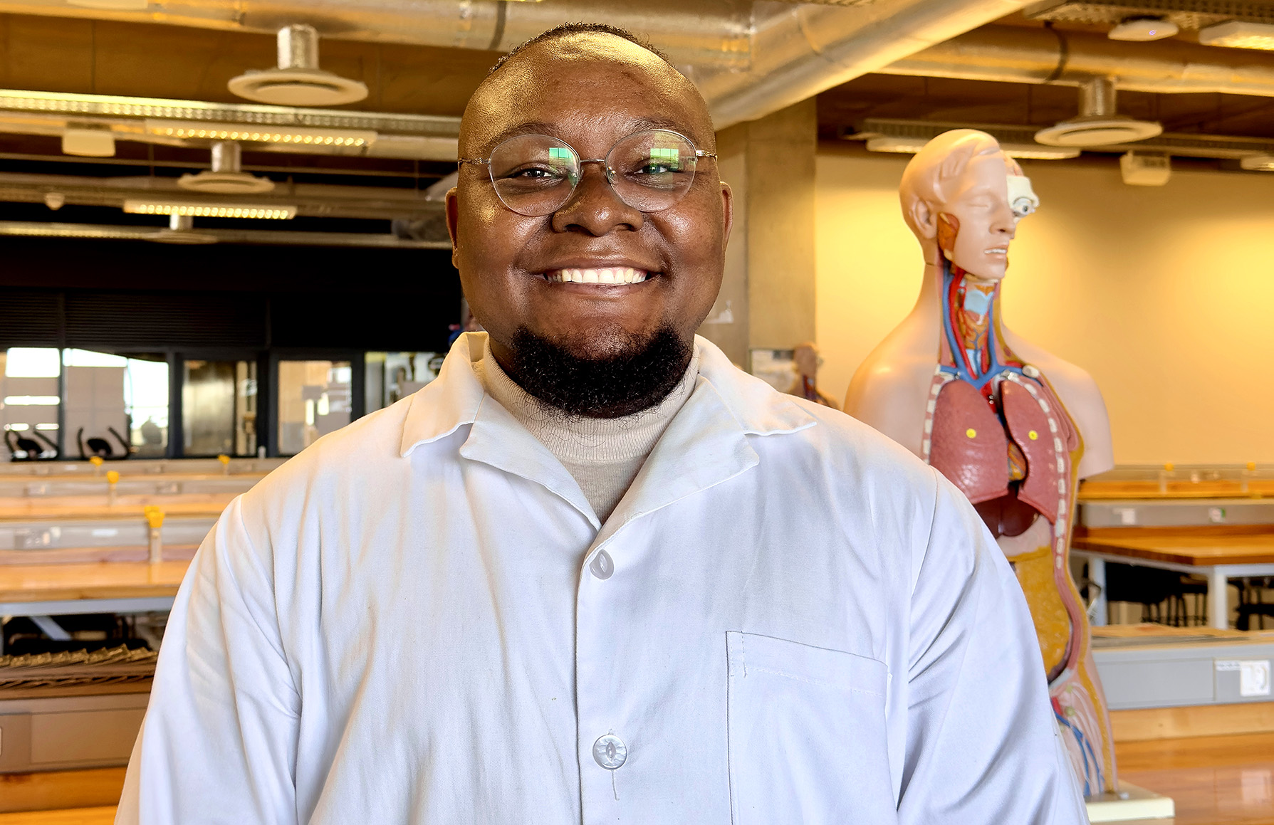 NMU researcher consults Eastern Cape healers to uncover cancer-fighting secrets of indigenous plants