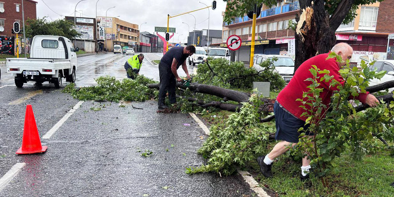 Gauteng hit by Level 9 storm as Amnesty report highlights increasing flood risks in SA
