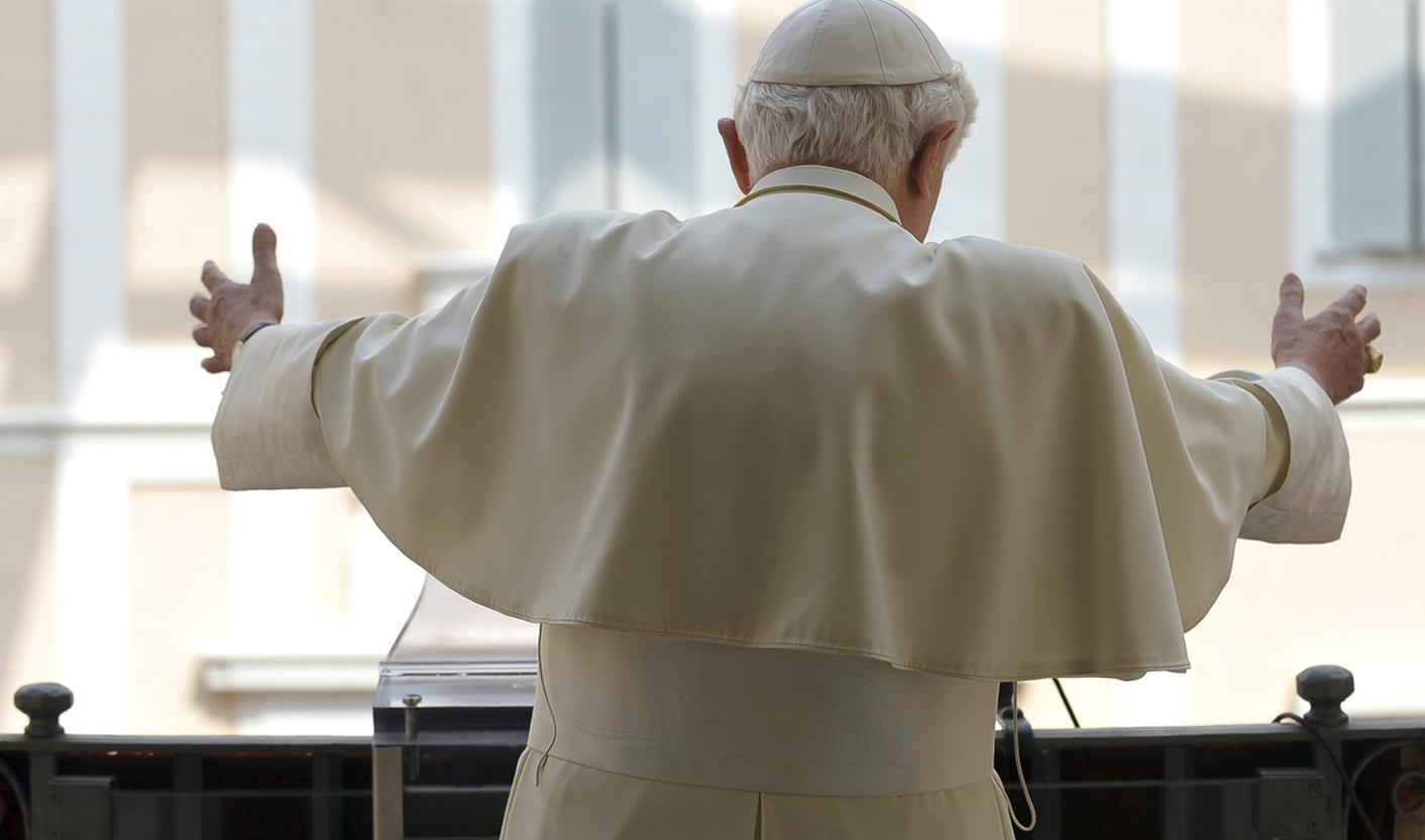 Vatican crisis highlights pope failure to reform Curia