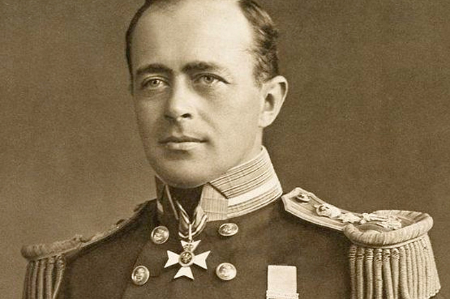 A hundred years on, Robert Falcon Scott still lives, still a hero