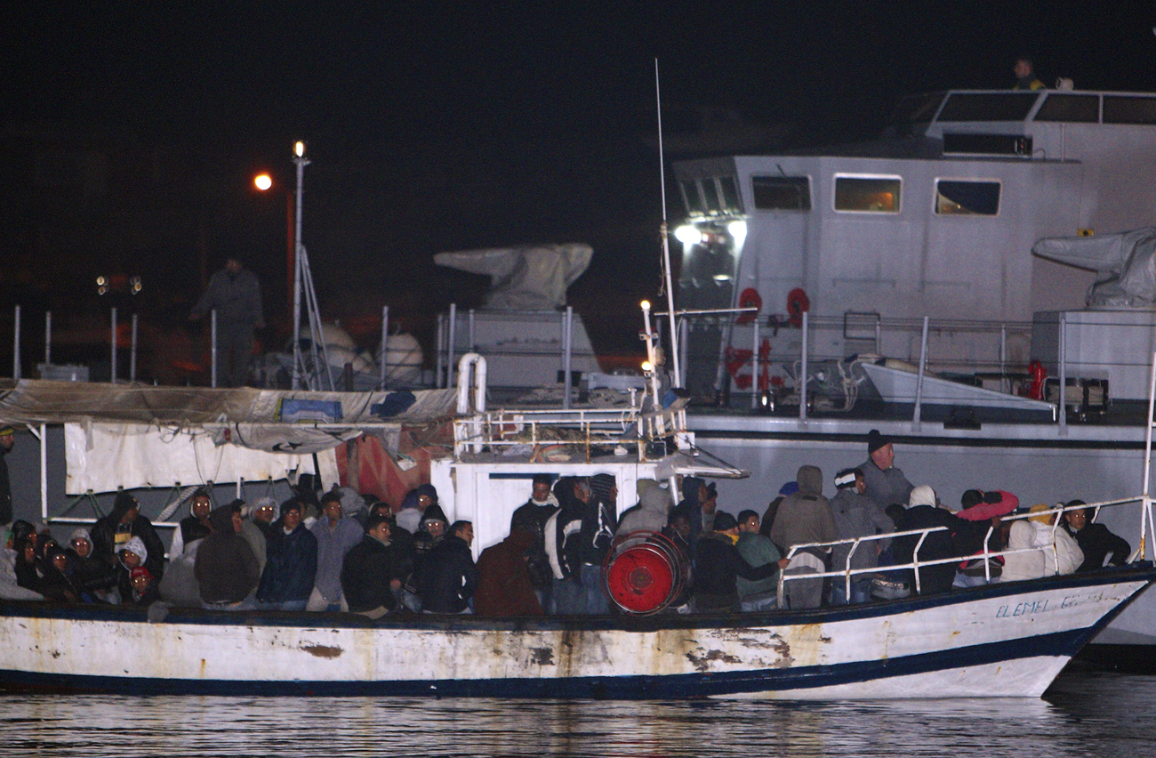 Waves of Tunisian immigrants fan right-wing fires in Italy