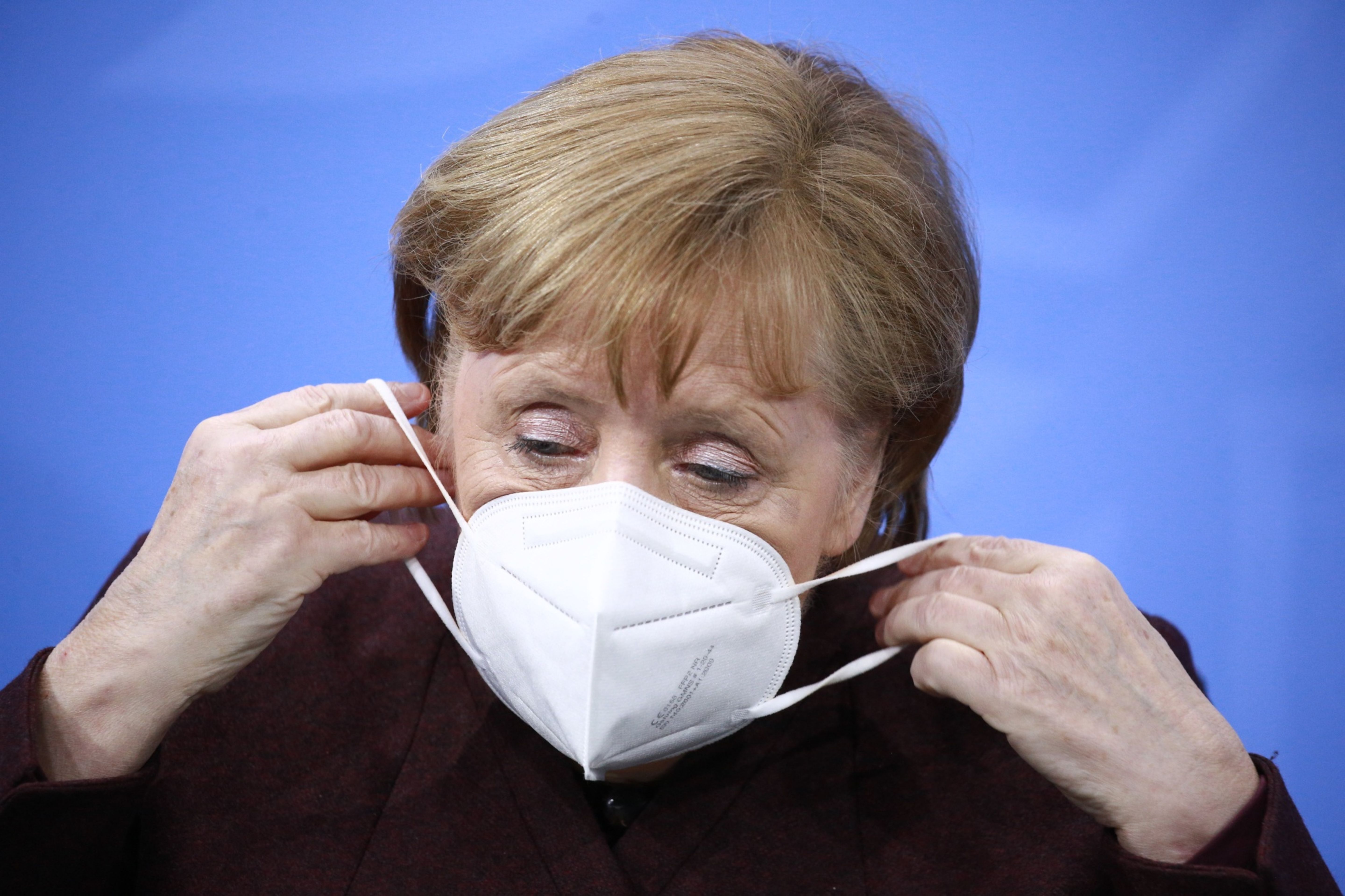 Merkel Loses Skirmish in Battle Over Pace of Easing Lockdown