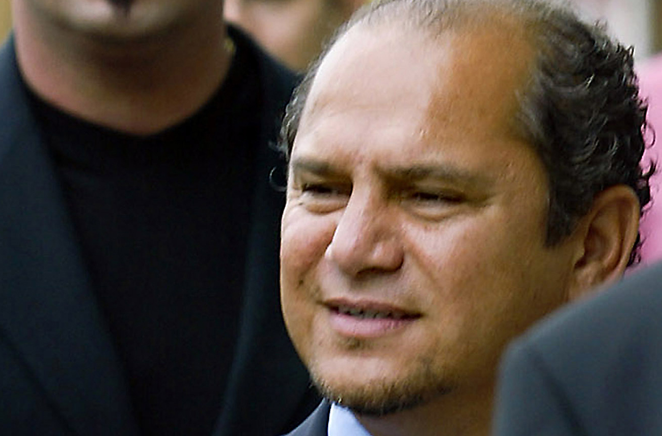 What should Zuma do about Shaik, aka Sir John Falstaff?