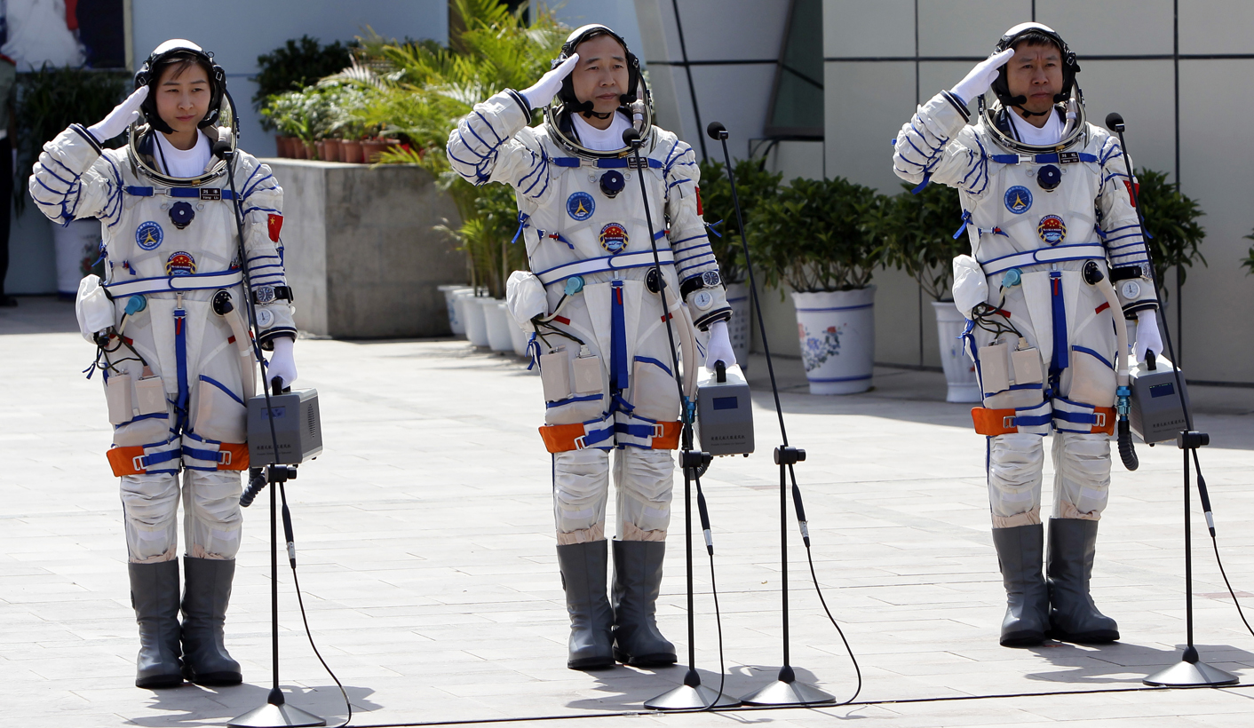 China floats towards space dominance