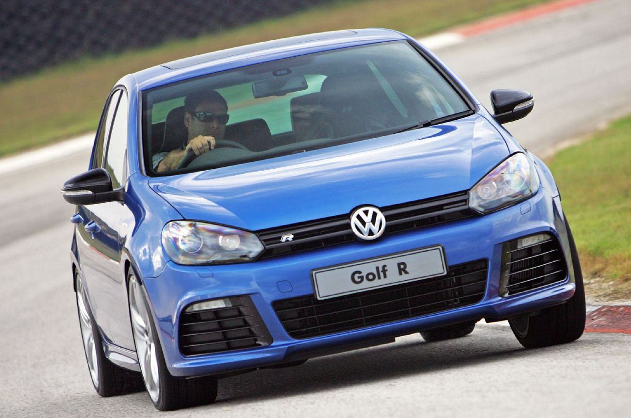 VW's hot hatch duo: One week, two tar burners