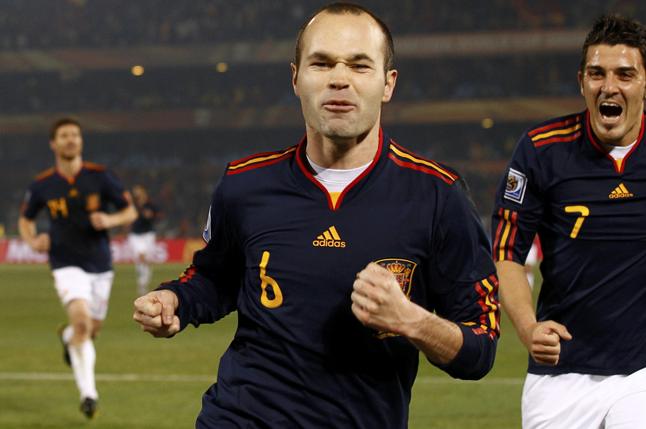 Spain defeat Chile, set up an Iberian derby in the next round