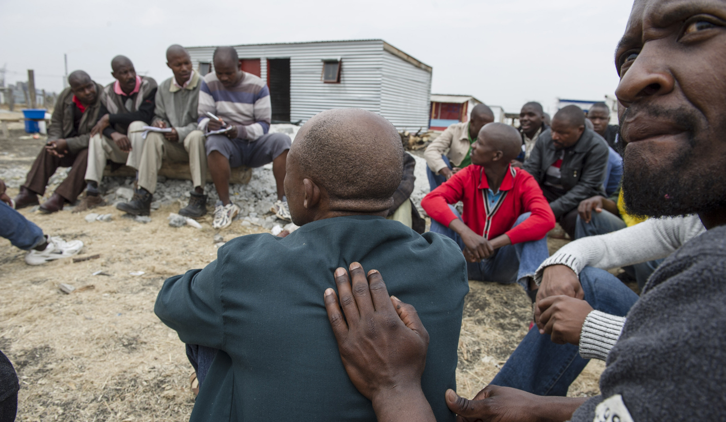 Marikana strike continues, new tensions evident