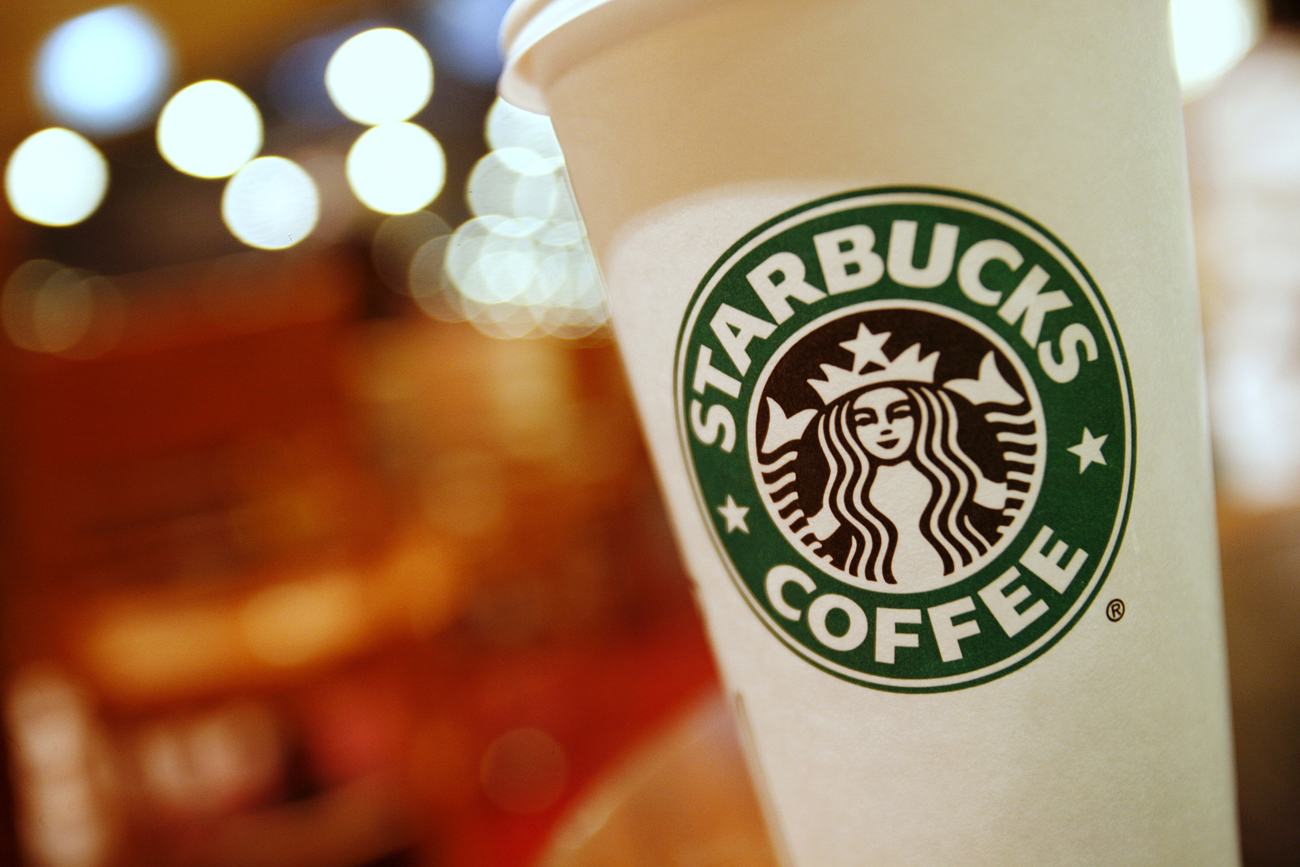 I'll see your Venti, and raise you a Trenta: Starbucks goes near litre-sized mega cup