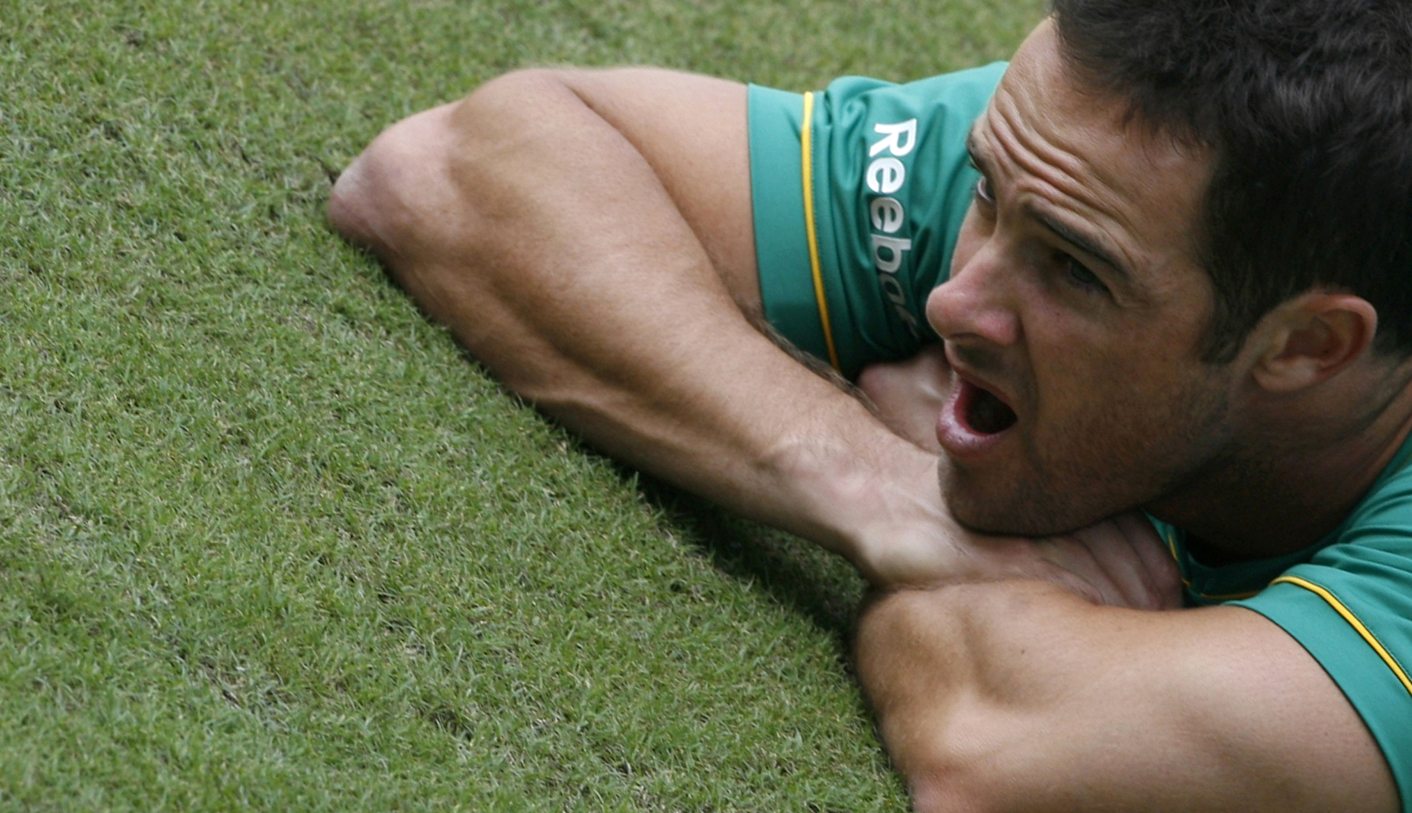 Cricket: Hey Boucher, please stop De Kock up