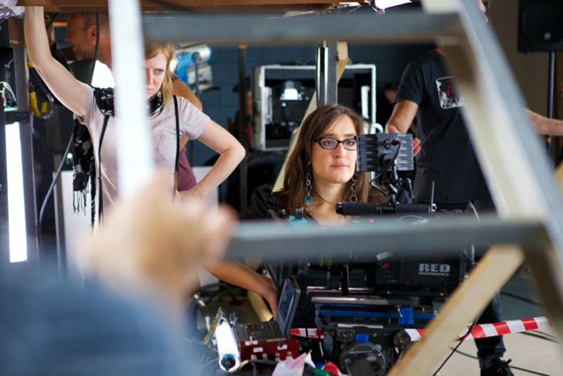 Amy Allais on the illusive viral effect