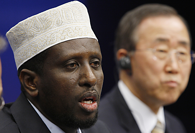 UN Secretary-General Ban Ki-Moon and Somalia's President Sheikh Sharif Ahmed attend the International Somali donors conference in Brussels