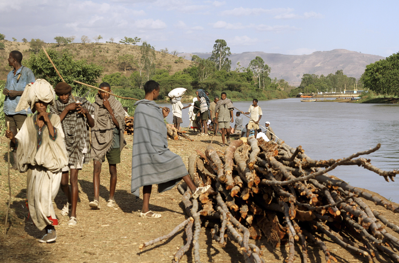 Egypt, Ethiopia look to bridge Nile's troubled waters