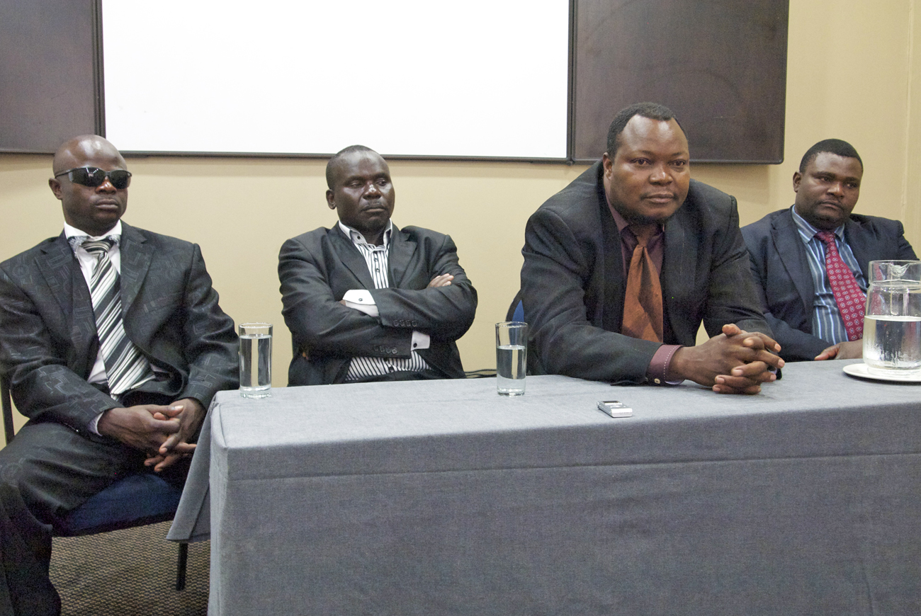 Zim's MDC-99 to fight fire with fire