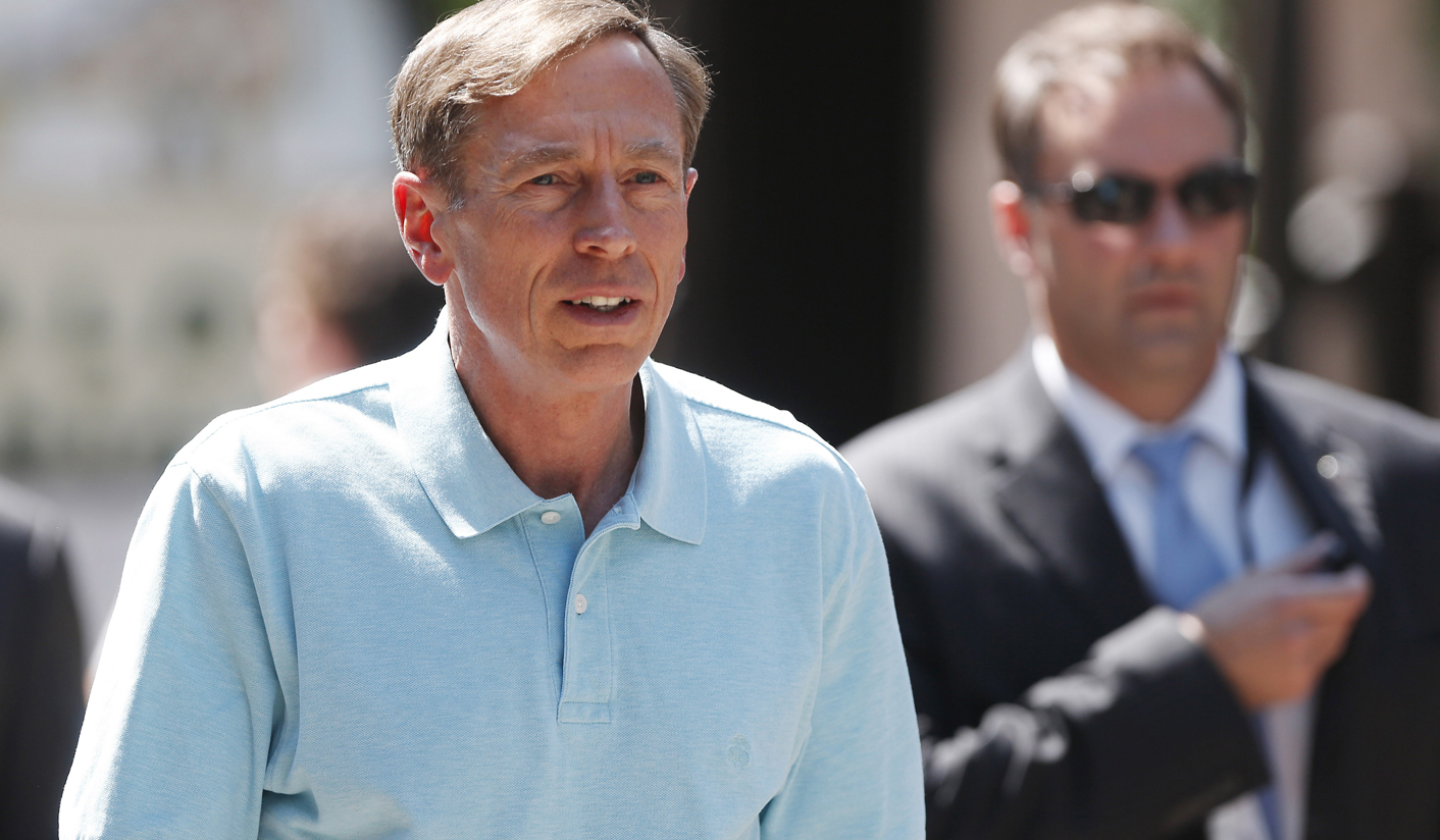 FBI probe of Petraeus began with 'suspicious emails'