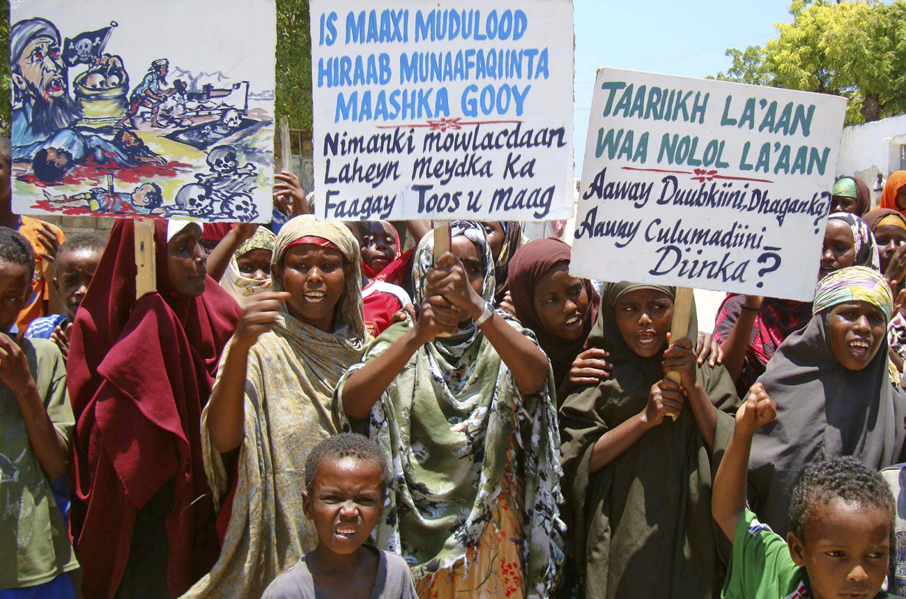 30 March: Somalis denounce al-Shabaab militants at Mogadishu rally