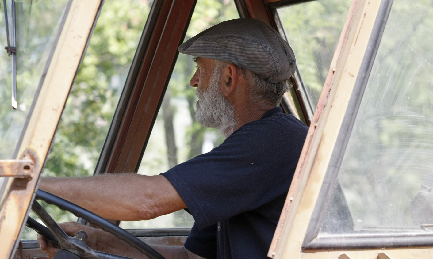 Serbia: Mladic cousin gets suspended sentence for hiding ex-general