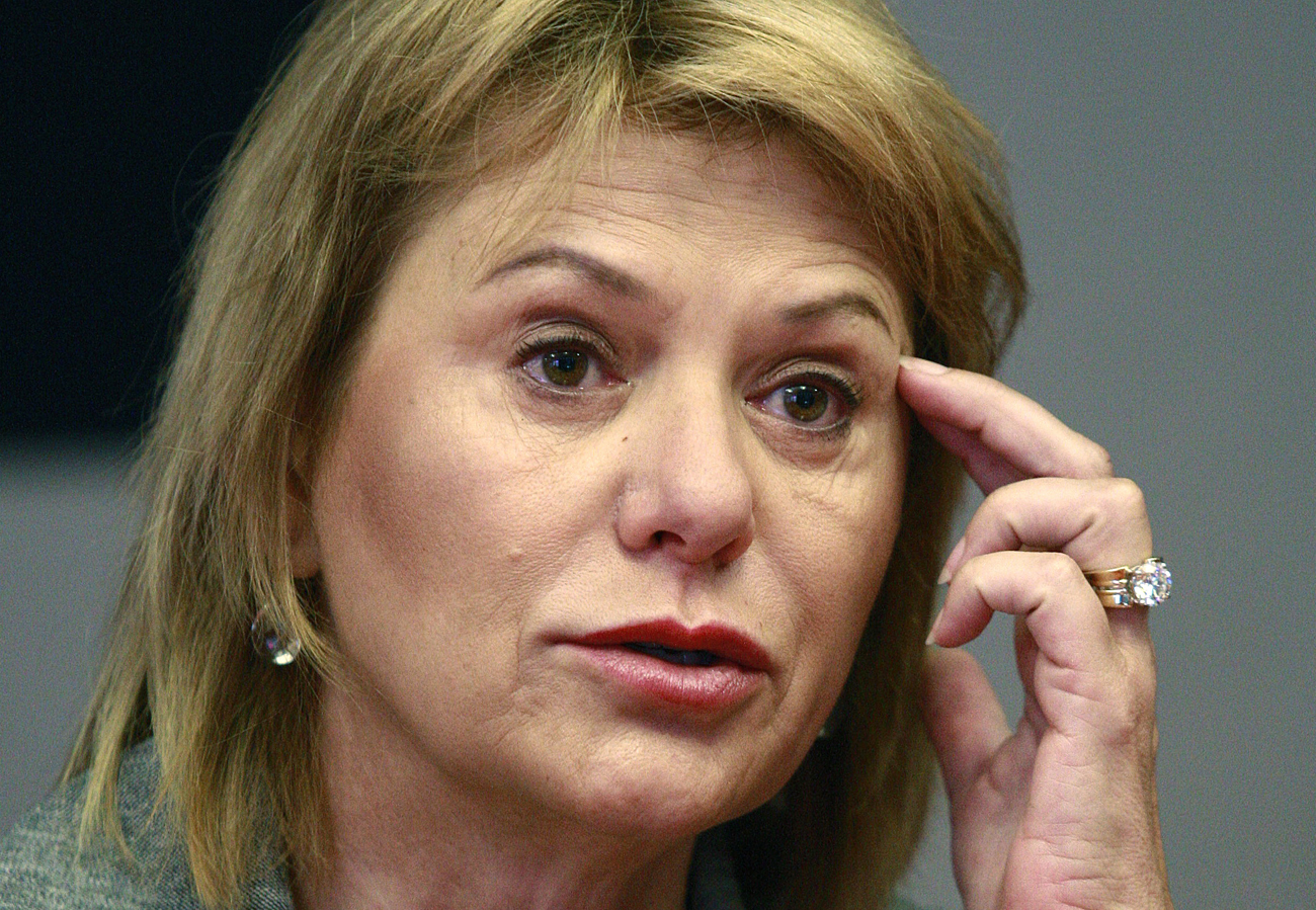 Yahoo ex-boss off board after slamming company in interview