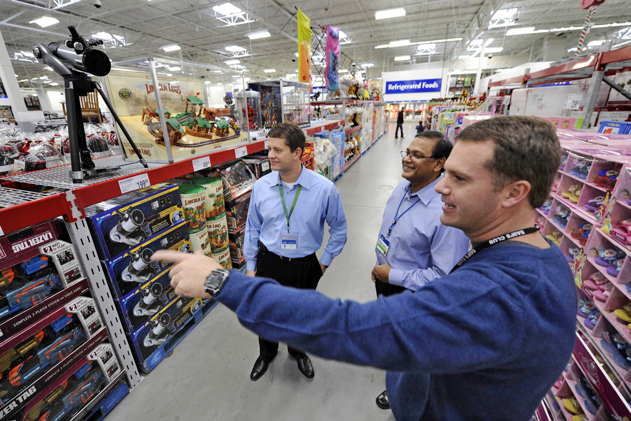 25 January: Wal-Mart to retrench more than 10,000 Sam’s Club employees