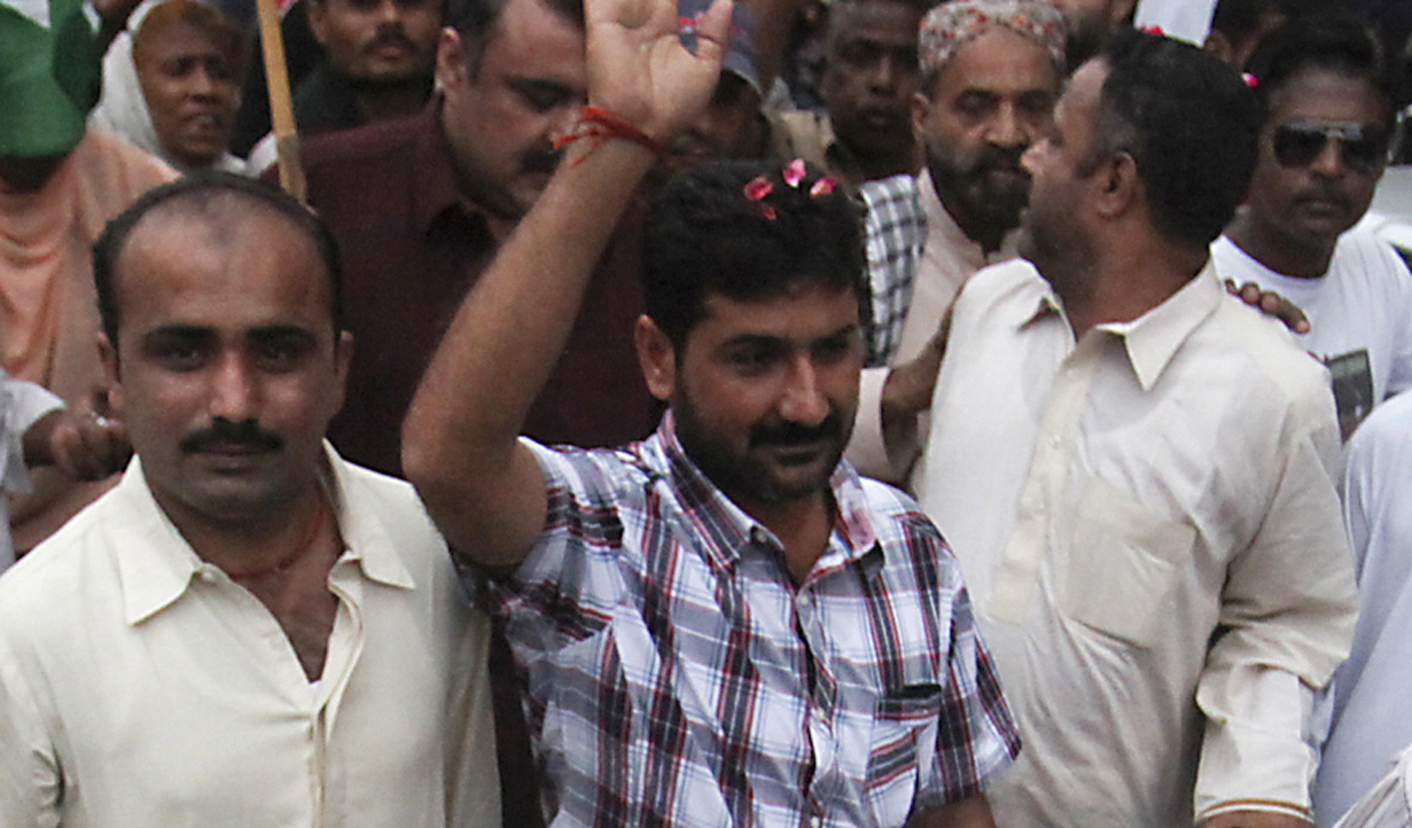 Politics mix with violent crime in Pakistan's Karachi