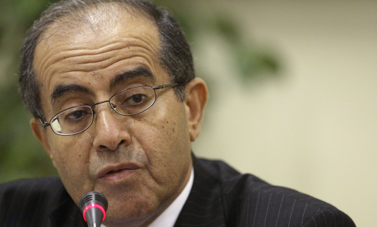 Wartime PM Jibril takes early lead in Libya vote