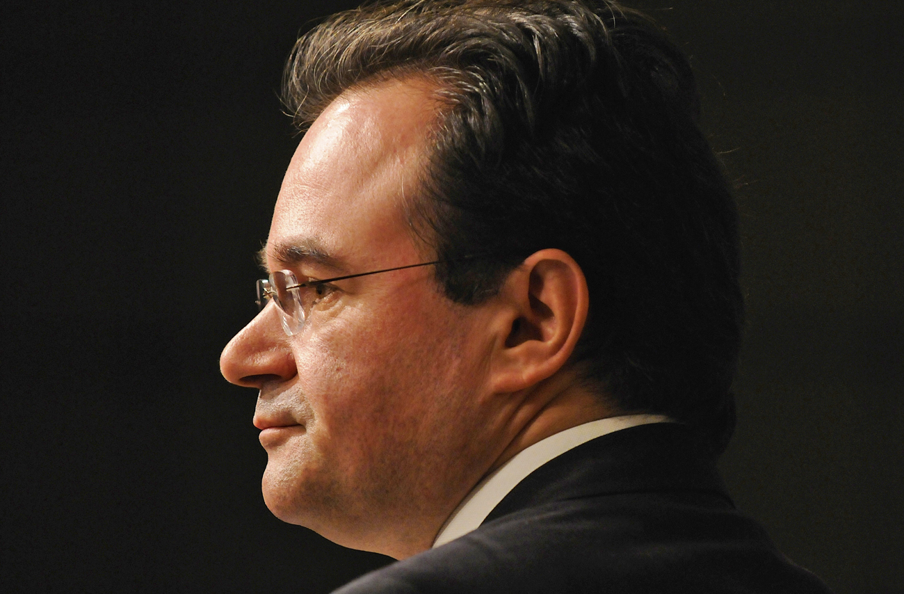 26 April: Greeks stare default in the face, turn to IMF