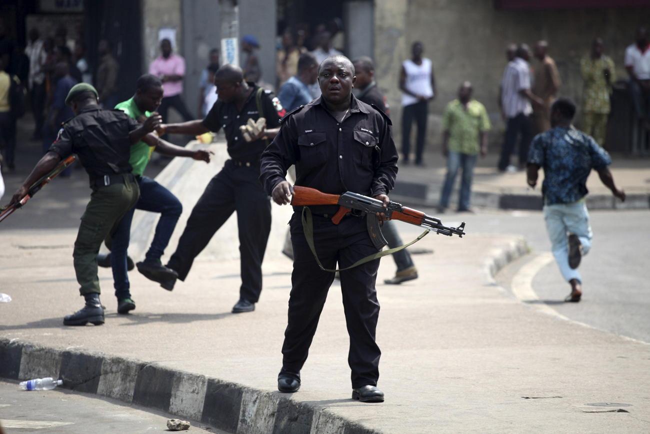 In tactical retreat, SA government apologises to Nigeria