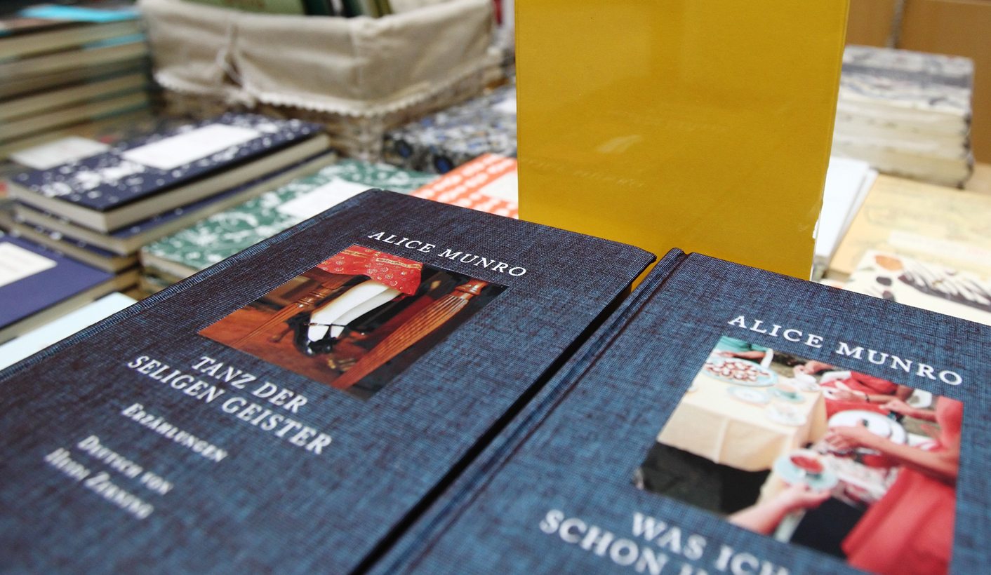 Canada's Alice Munro wins Nobel Literature Prize for her short stories