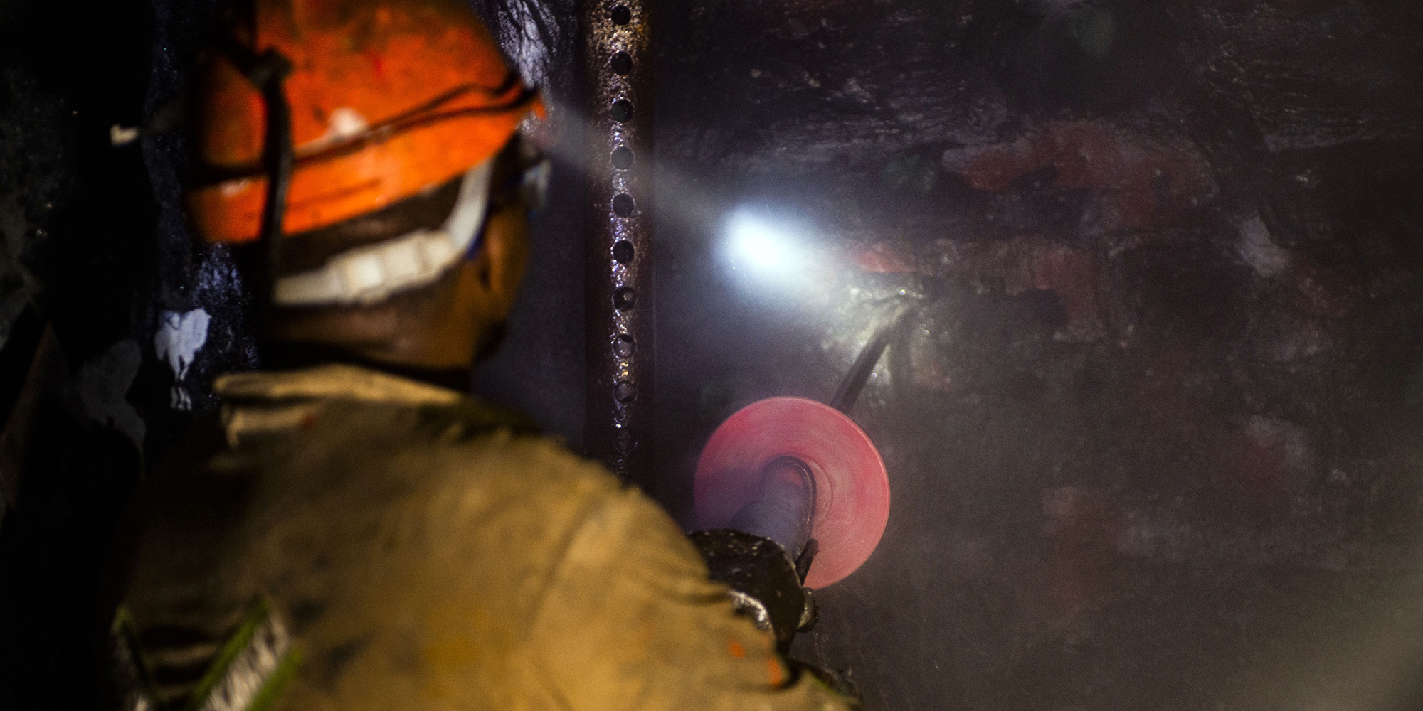 Drilling company strikes new-look empowerment deal — Mothlotlo people get direct equity