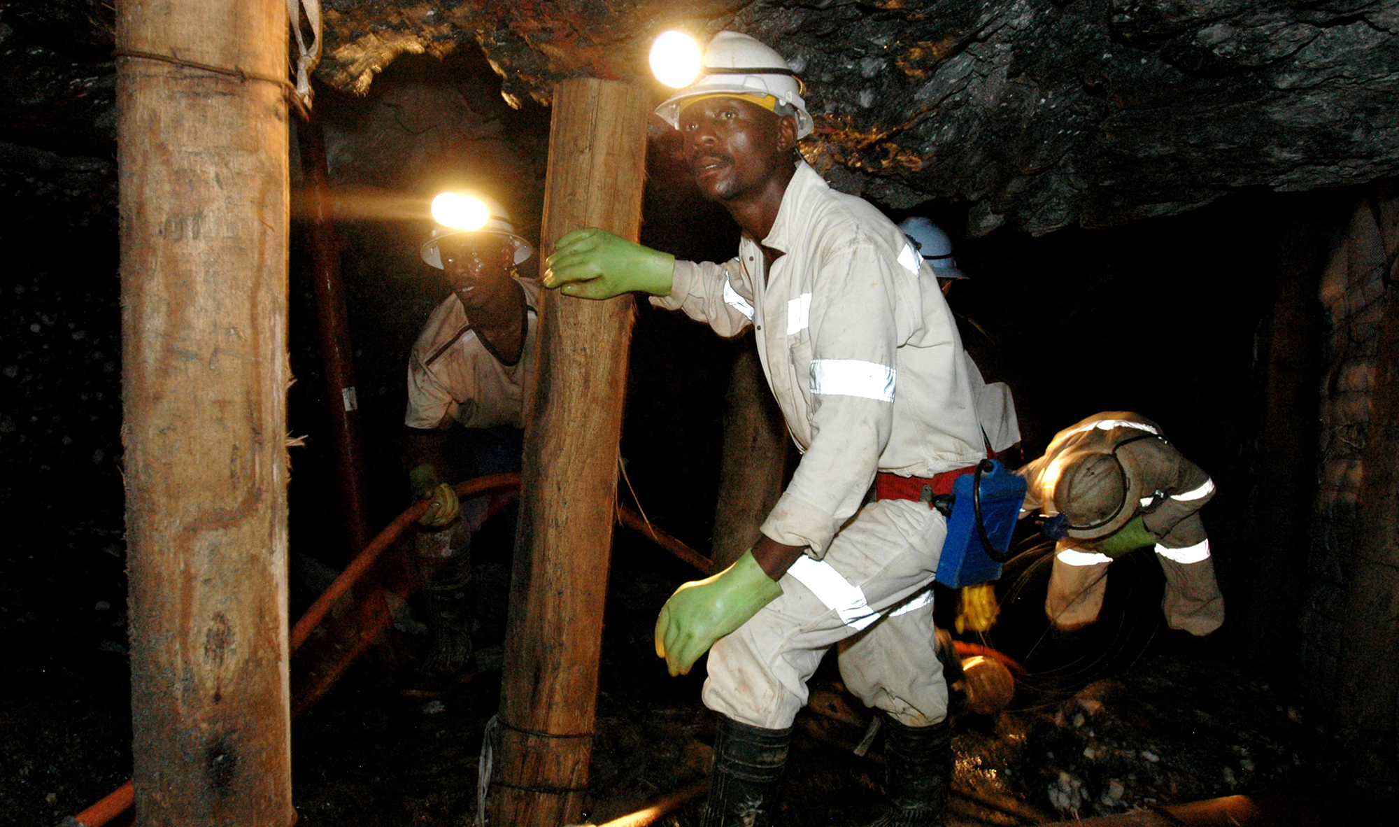 Time to deal: NUM demands pay hikes of more than 50% in gold sector