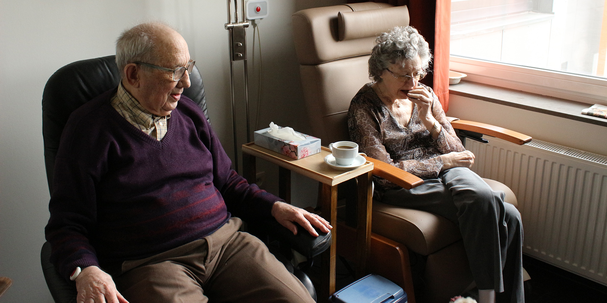 Women are defying the gender pay gap and saving more for retirement than men - report