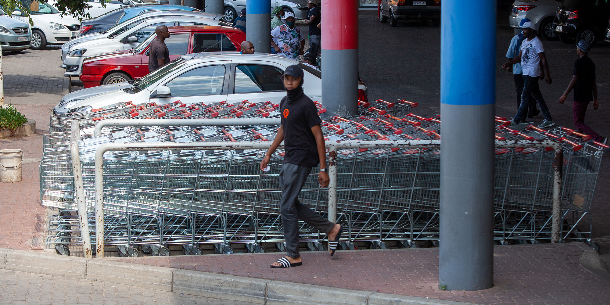 It was a Bleak Black Friday for SA retail