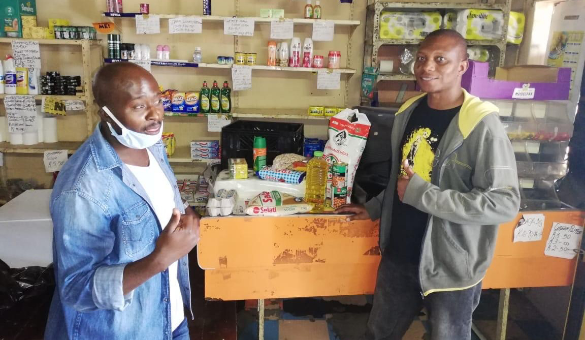 Distributing food parcels the M4Jam way