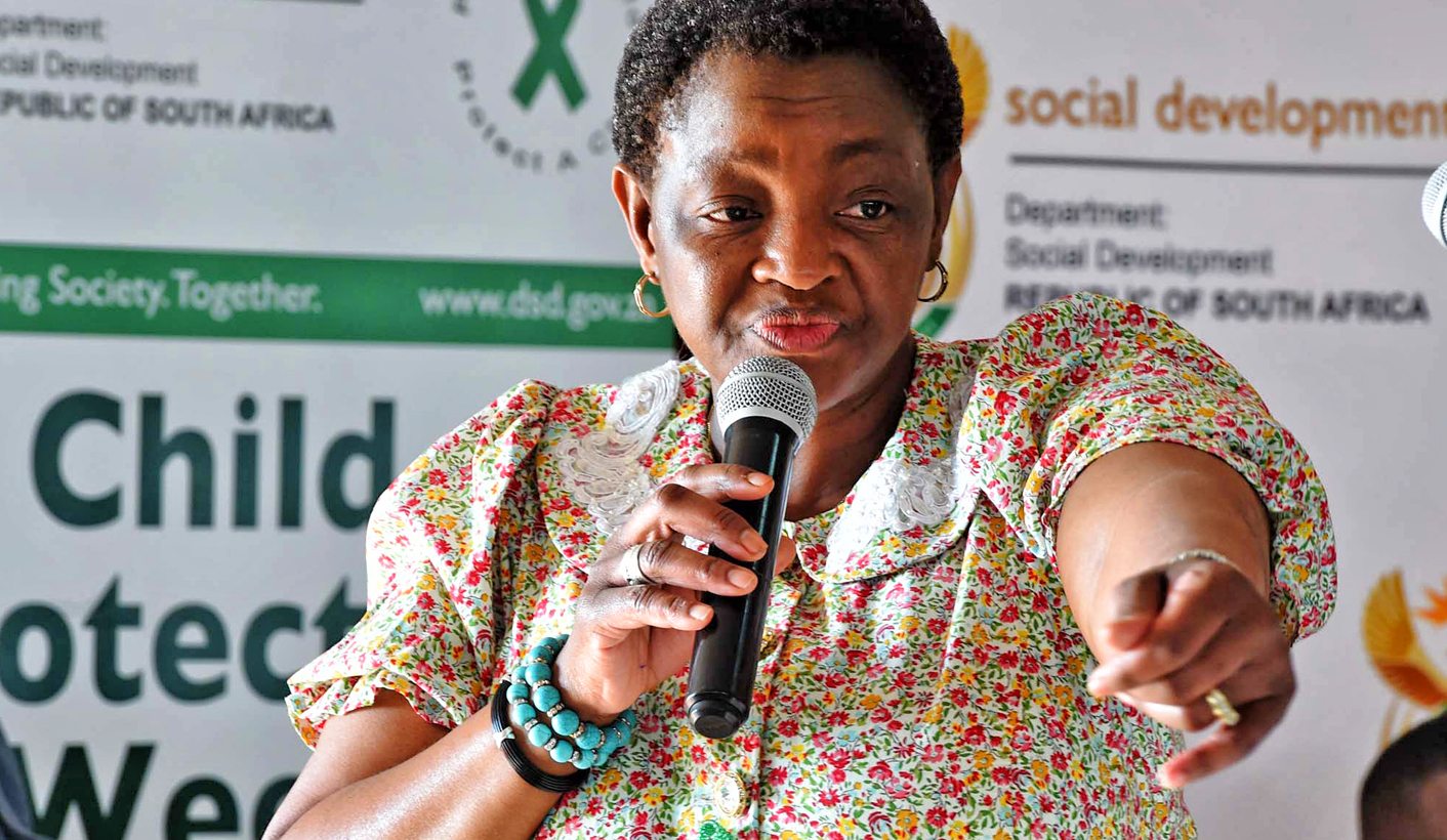 Social Grants Crisis: Rogue minister on a suicide mission – Bathabile Dlamini undermines Parliament, again