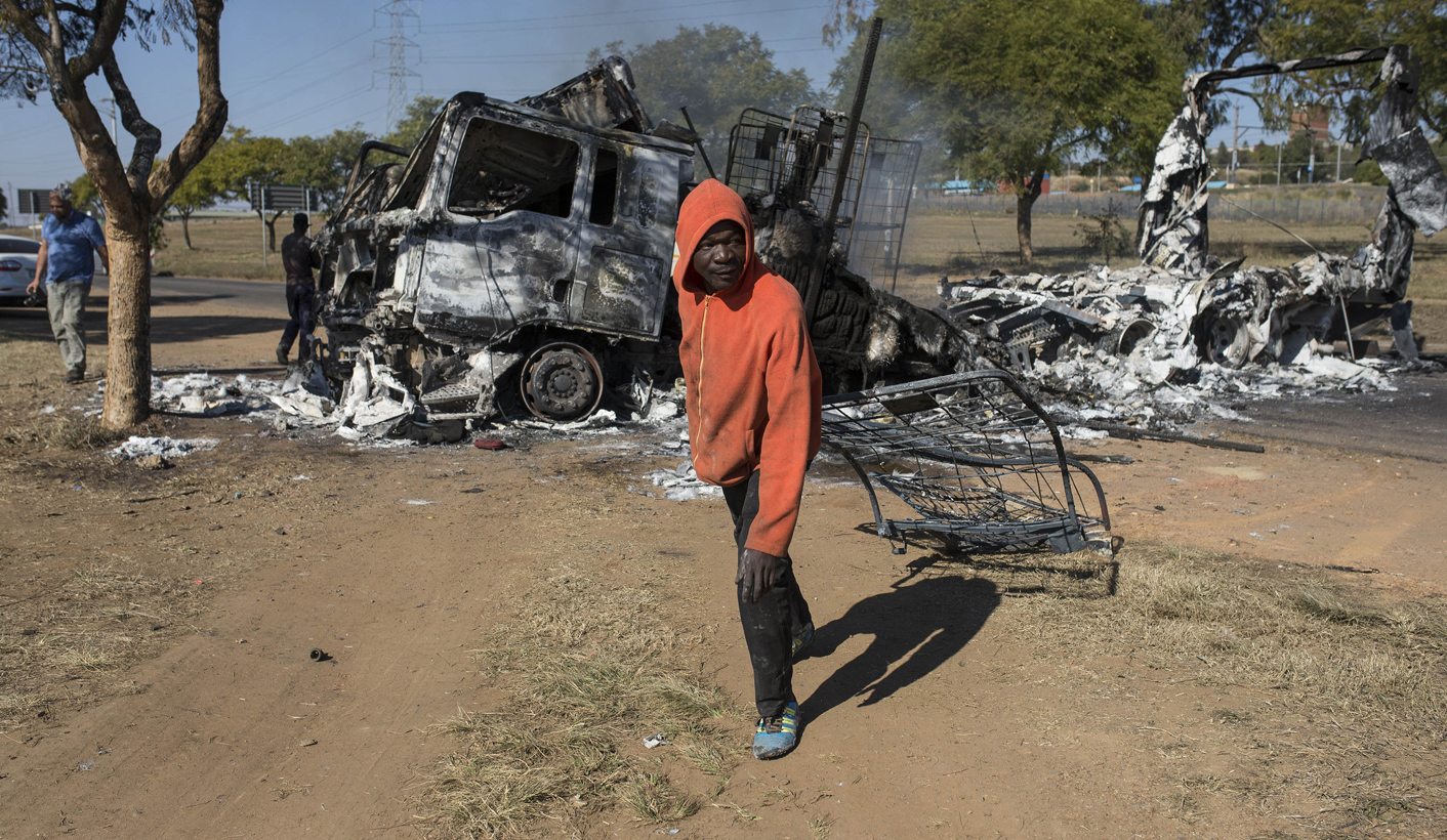 Bheki’s Ordinary People: Tshwane mayhem
