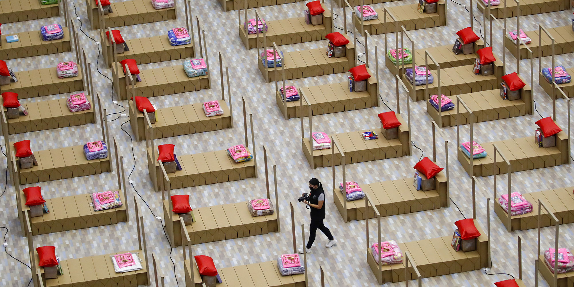 Bloomberg-Global-Update18/4 option 3