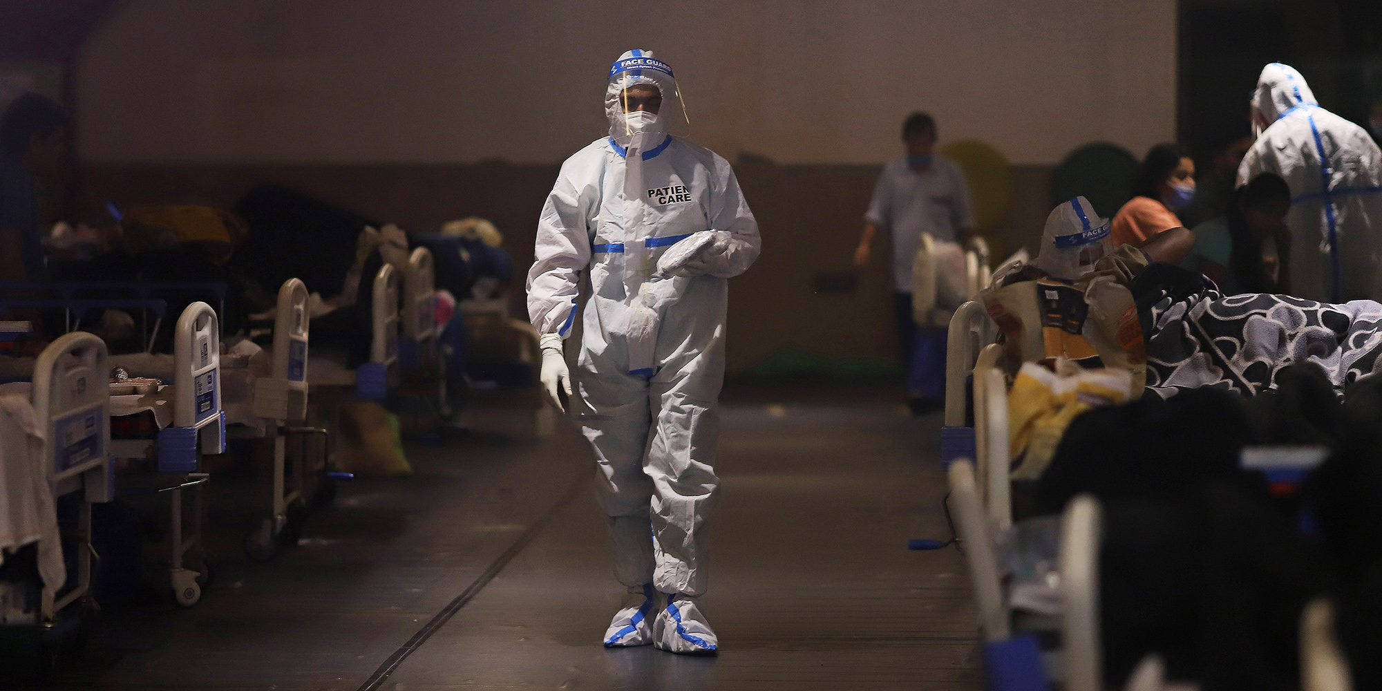 Bloomberg-Global-Update21/4 option 2