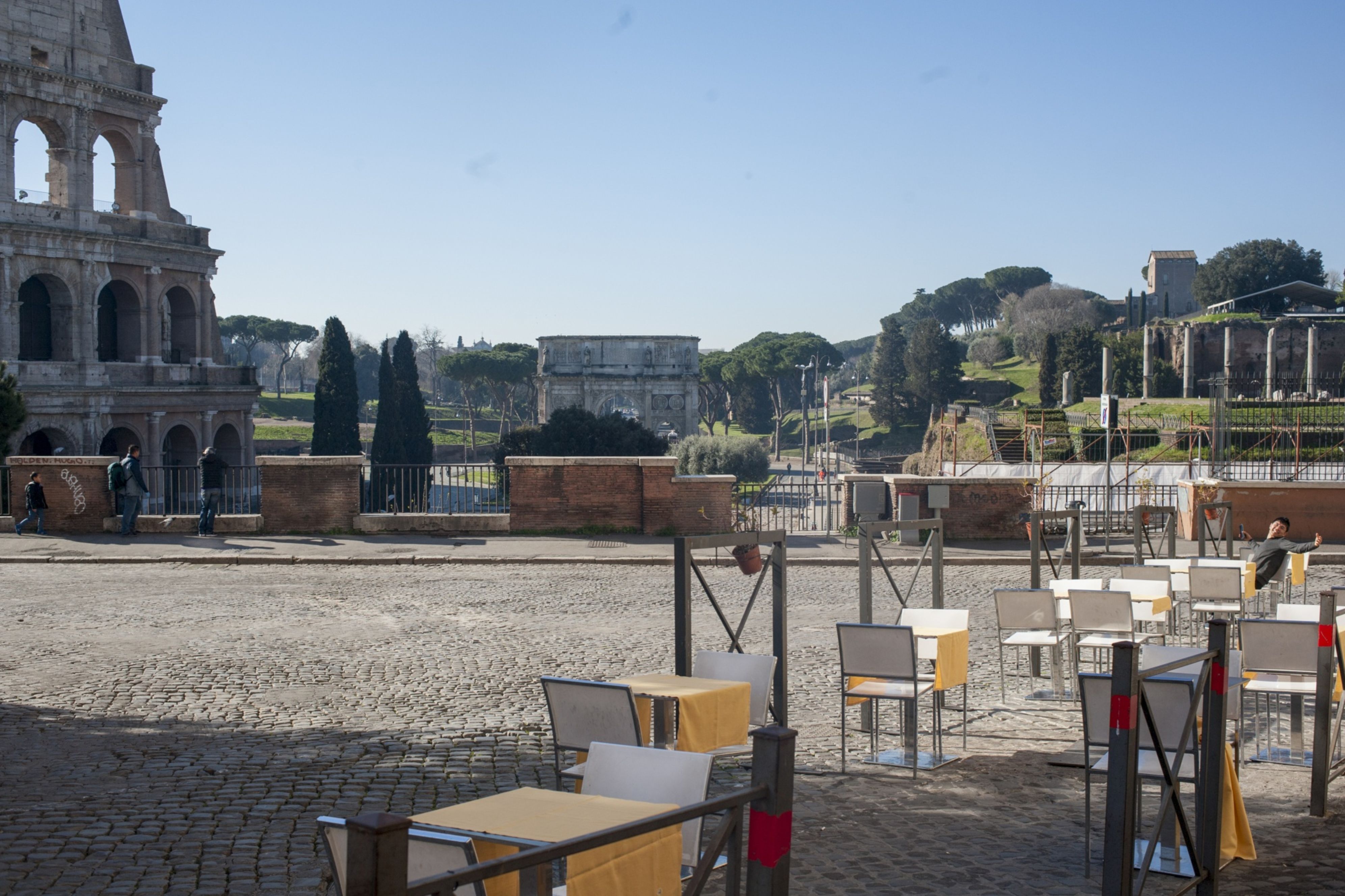 Italy Weighs $18 Billion Stimulus as EU Bends Rules For Virus