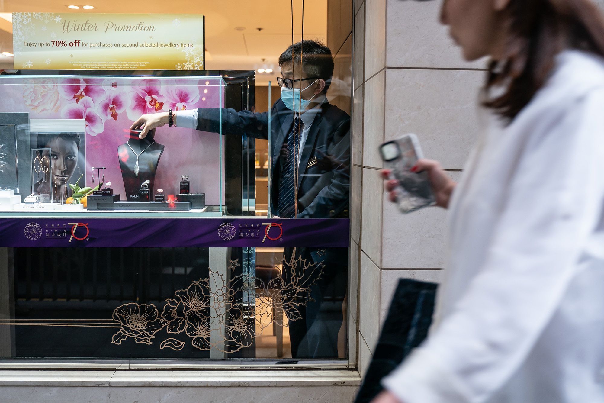 Deadly Wuhan Coronavirus Spreads To Hong Kong