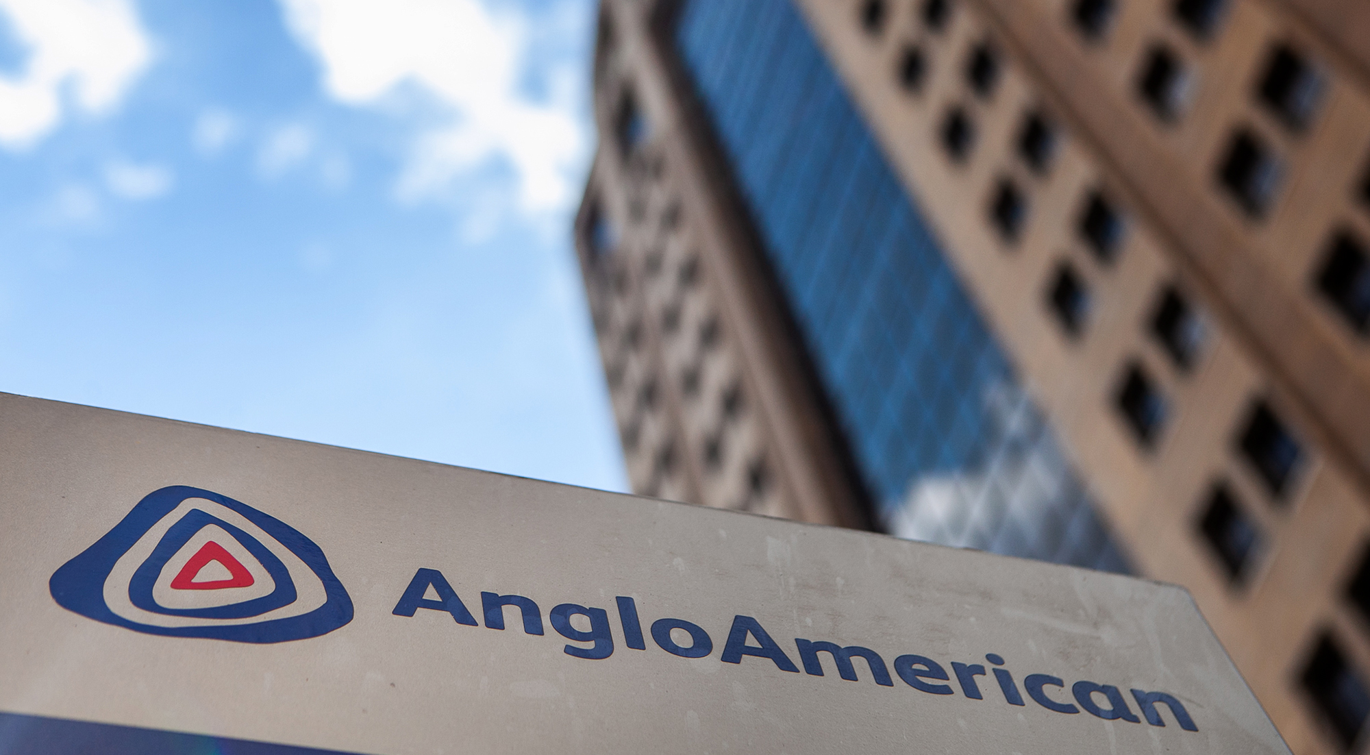 Trading Update: Amplats expects full-year earnings to rise by up to 70%