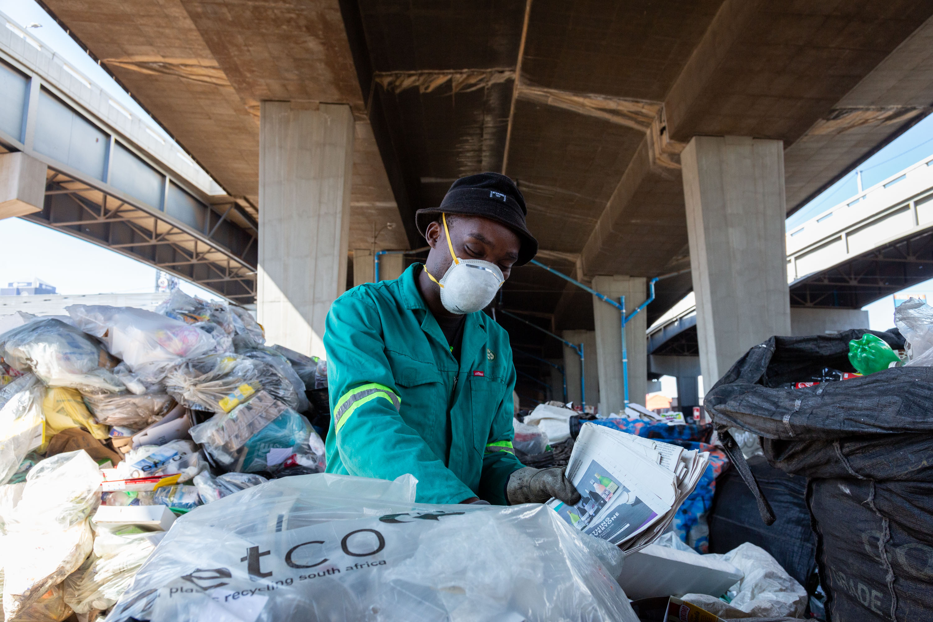 Tshwane recyclers take the city to court, Makhanda once again has no water, and still waiting on Level 3 details