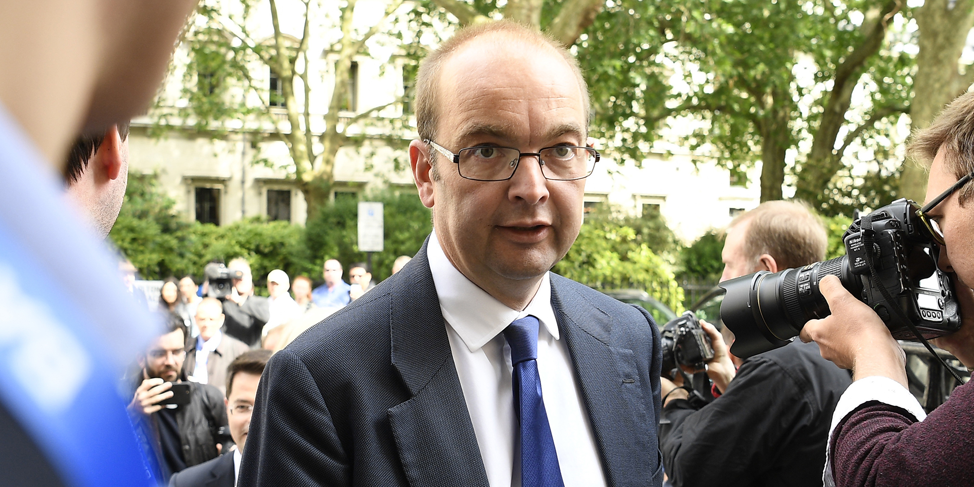 Britain’s Africa minister, who welcomed Uganda’s flawed election, had business ties to an ally of the country’s president