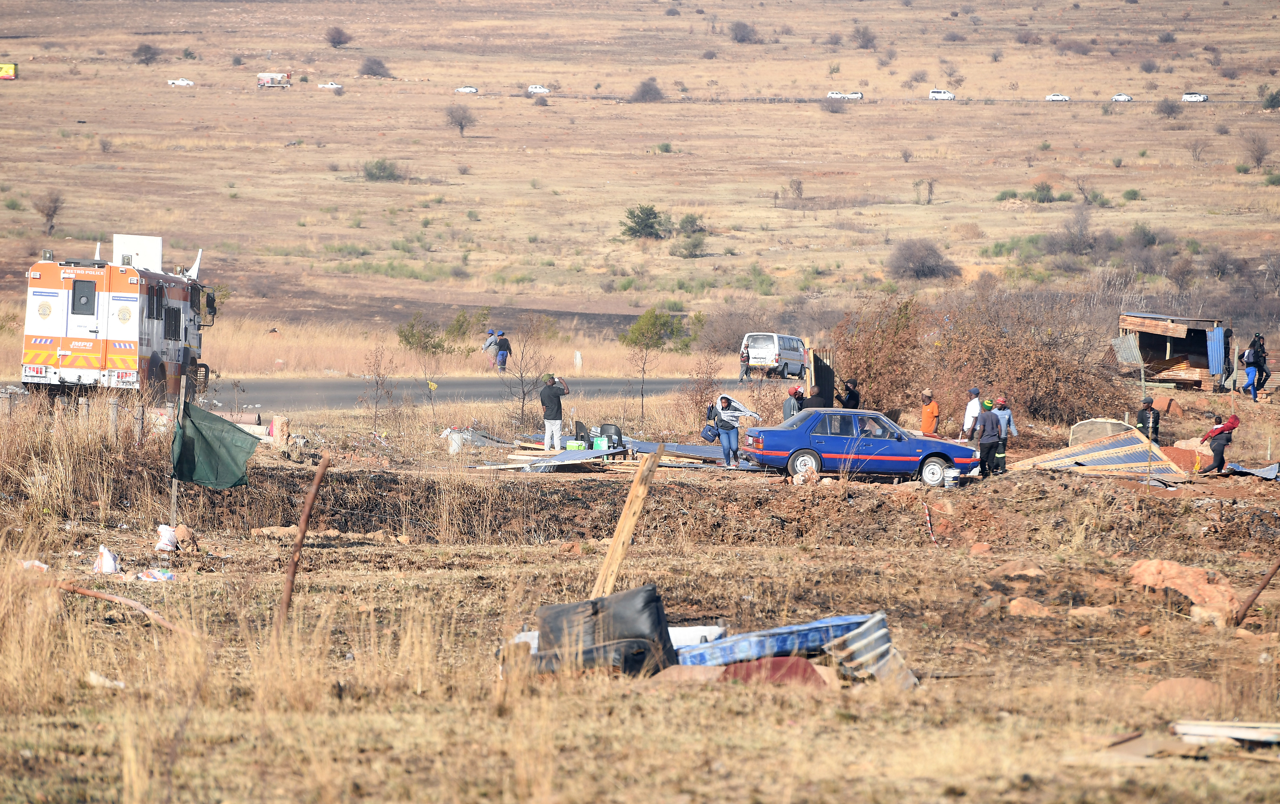 Joburg South land grabs: ‘We will go to war,’ say residents